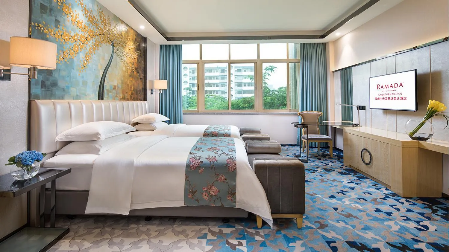 Premium Twin Room in Ramada Shenzhen Baoan