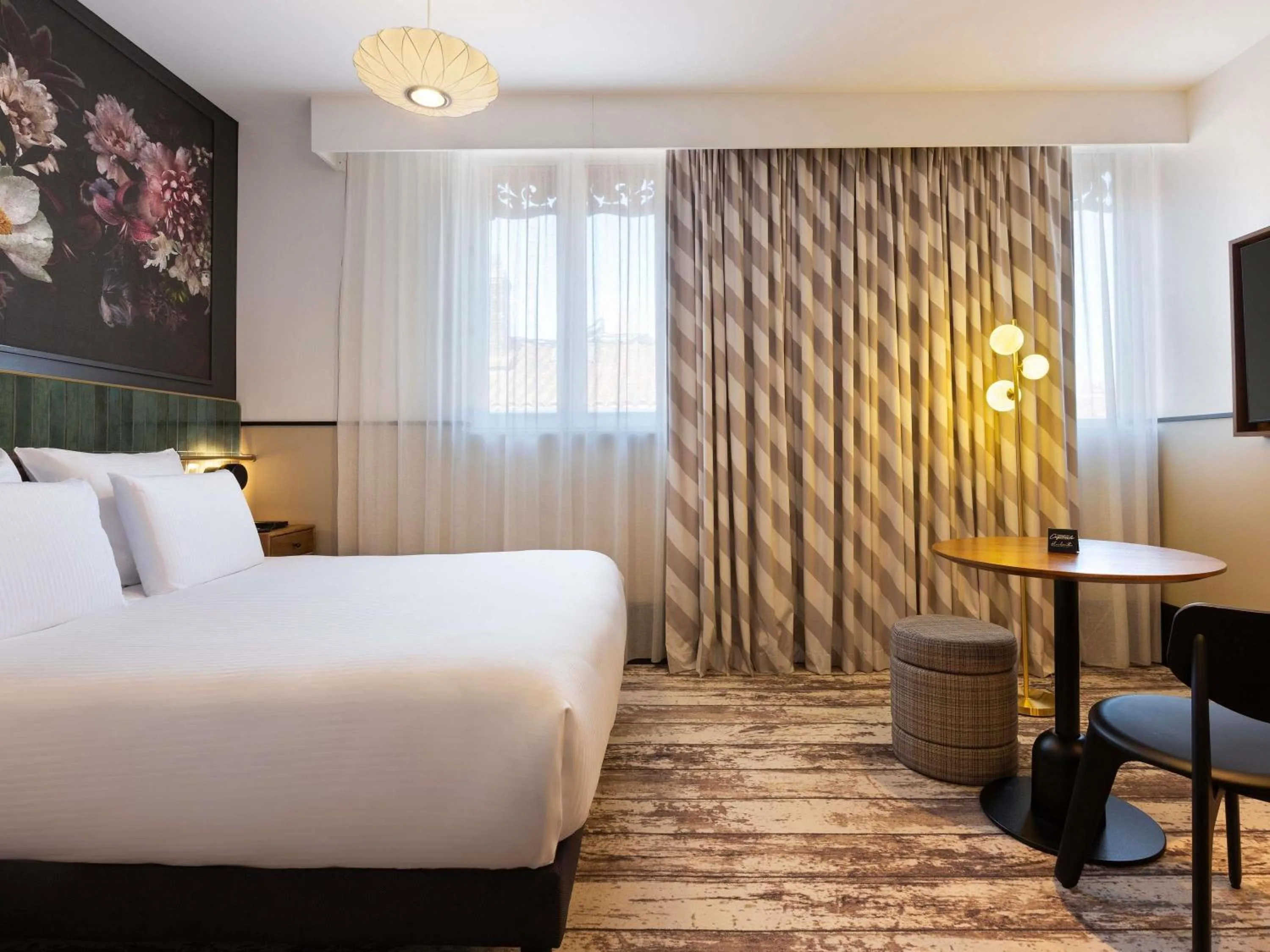 Classic Double Room in Hotel Les Capitouls Toulouse Centre - Handwritten Collection