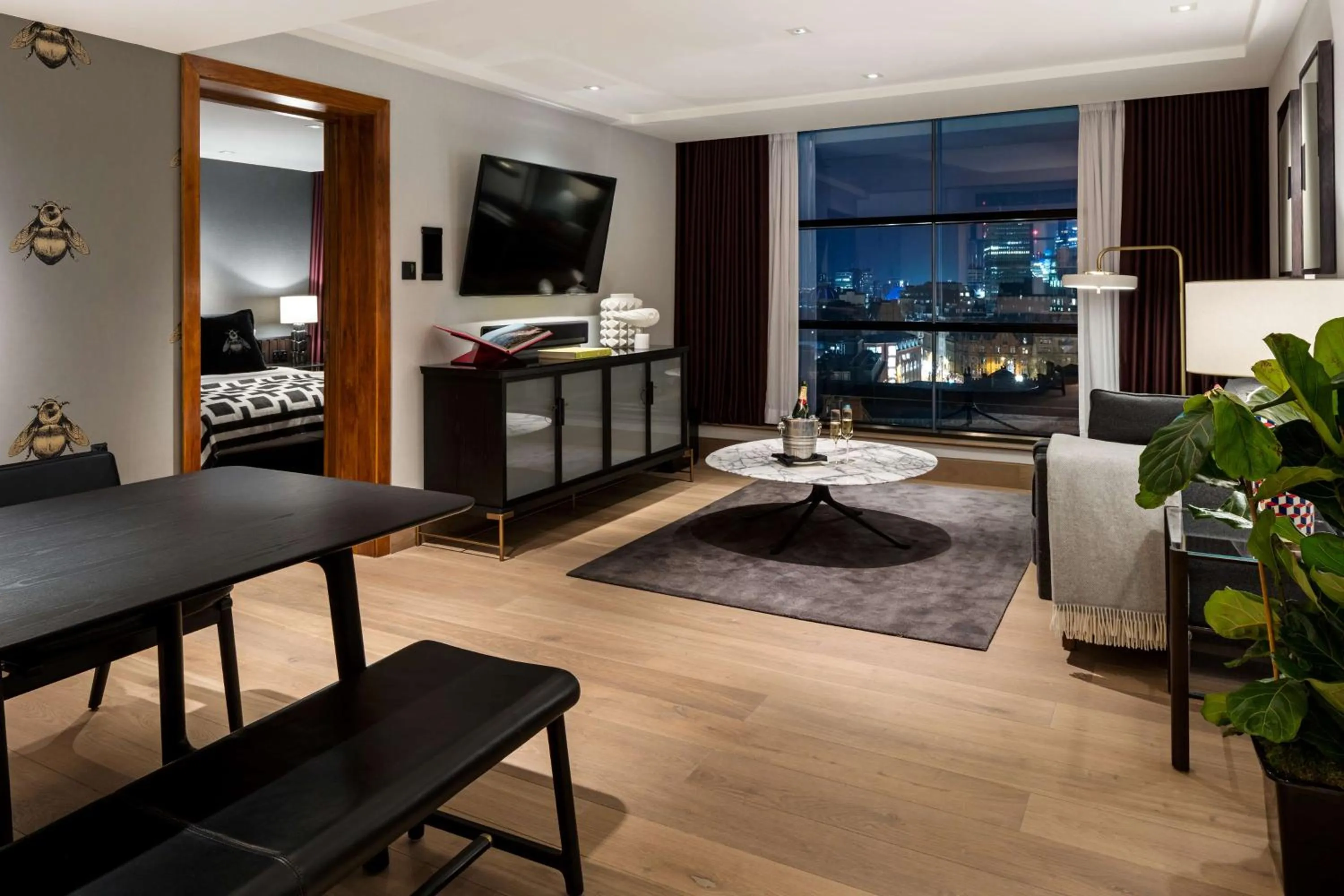 One-Bedroom Penthouse Suite in The Edwardian Manchester, A Radisson Collection Hotel