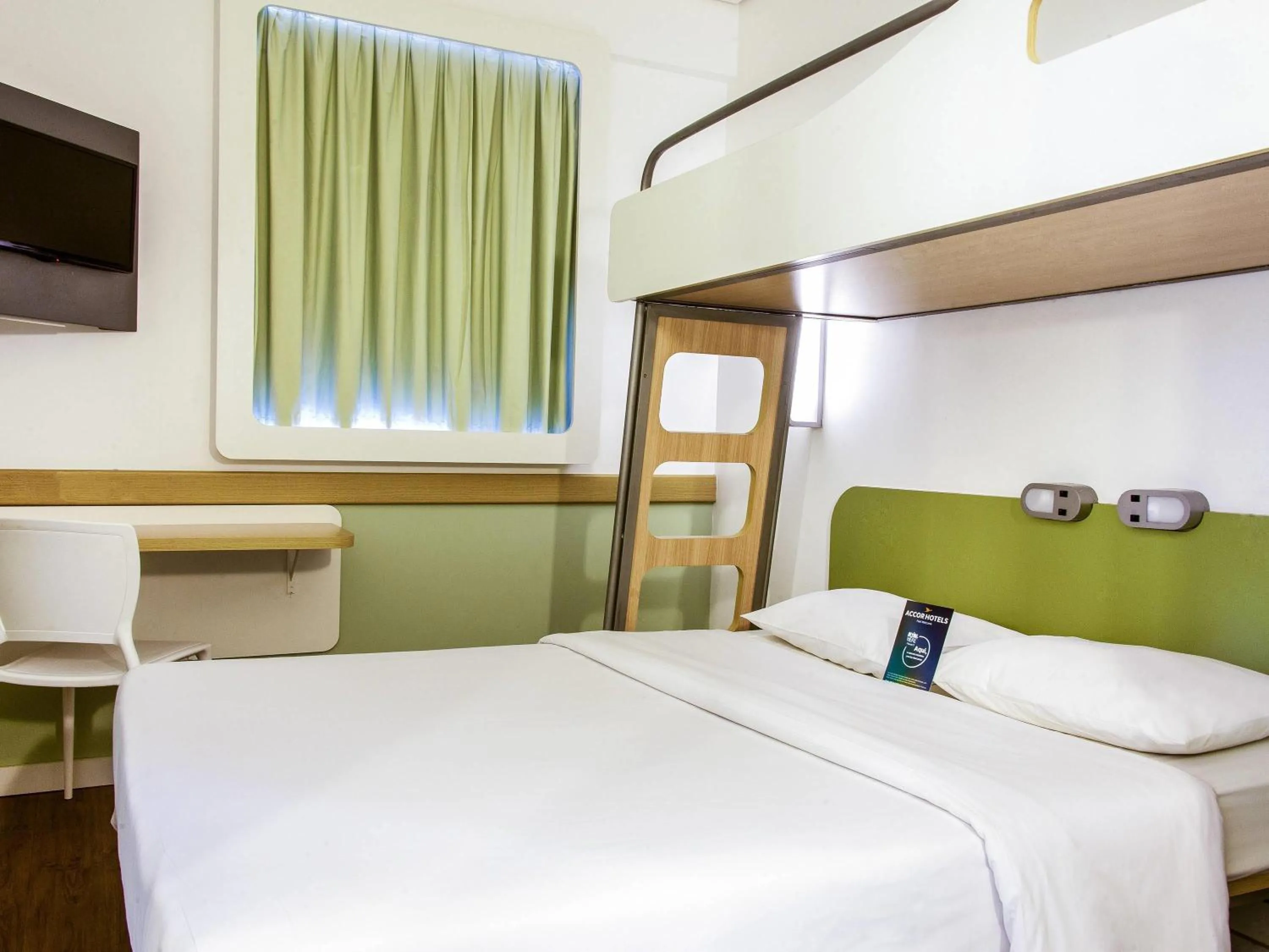 Superior Double Room with Bunk Bed in ibis budget Manaus