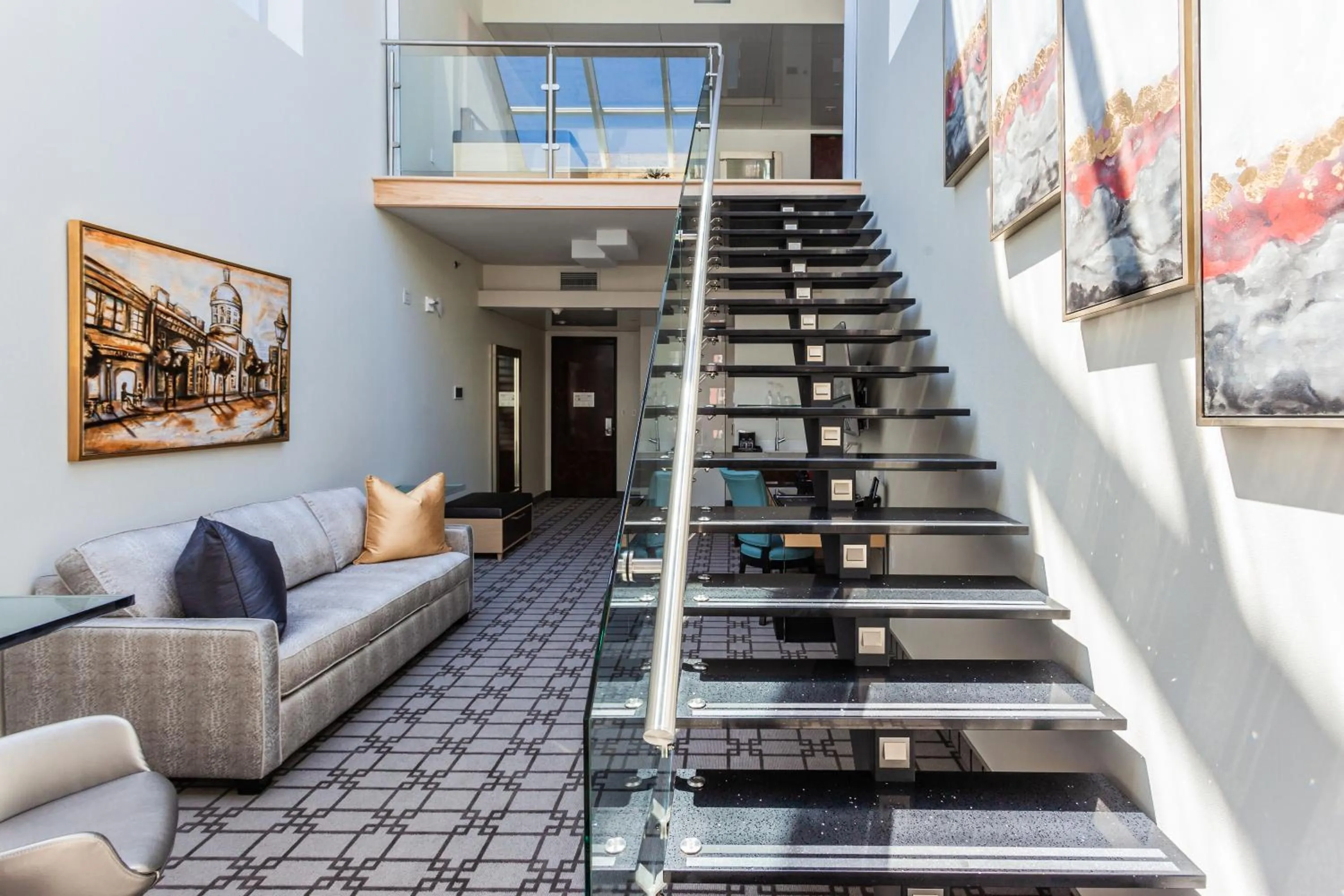 Sky Loft Suite with Terrace in Le Mount Stephen