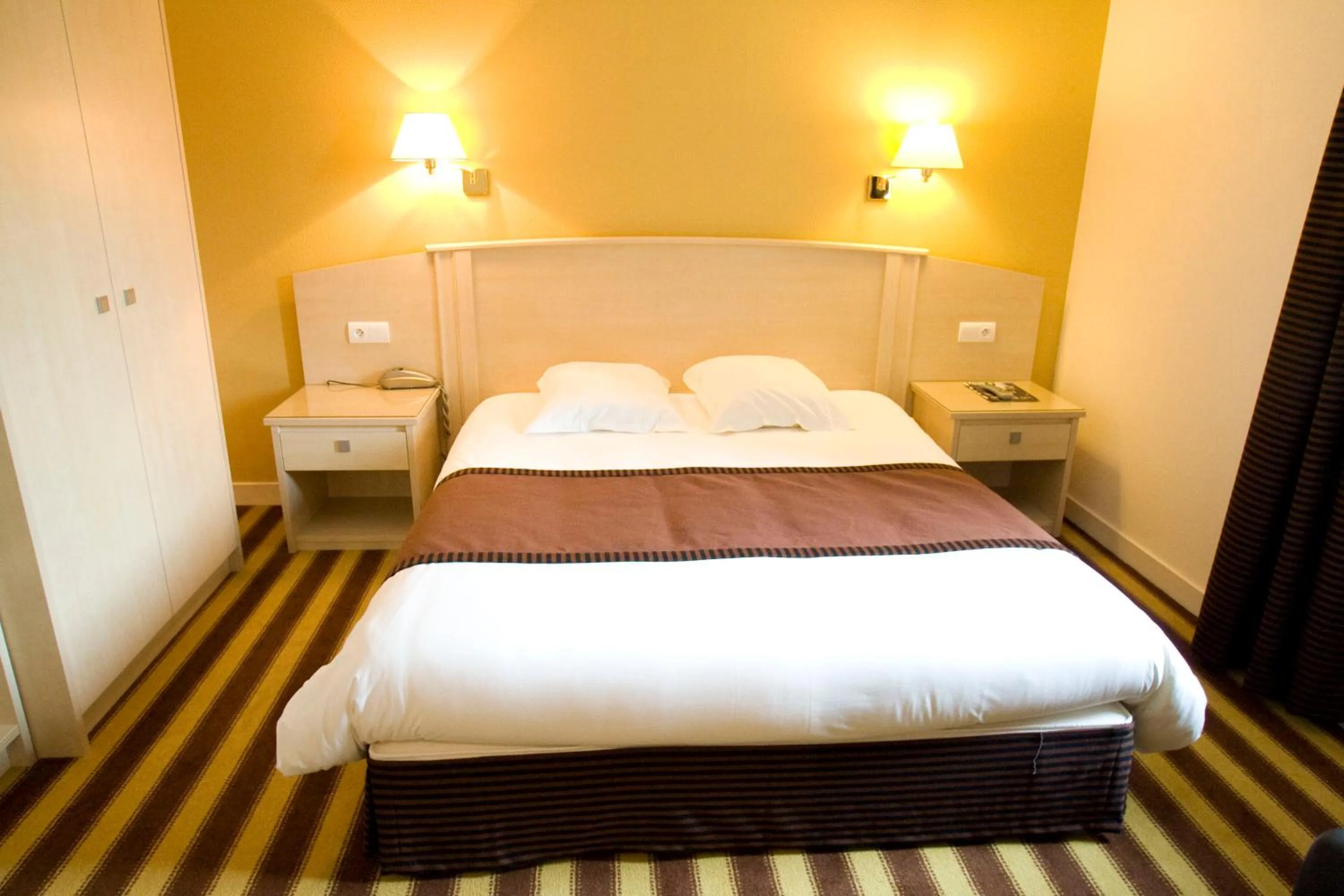 Superior Double Room in Logis L'Abreuvoir