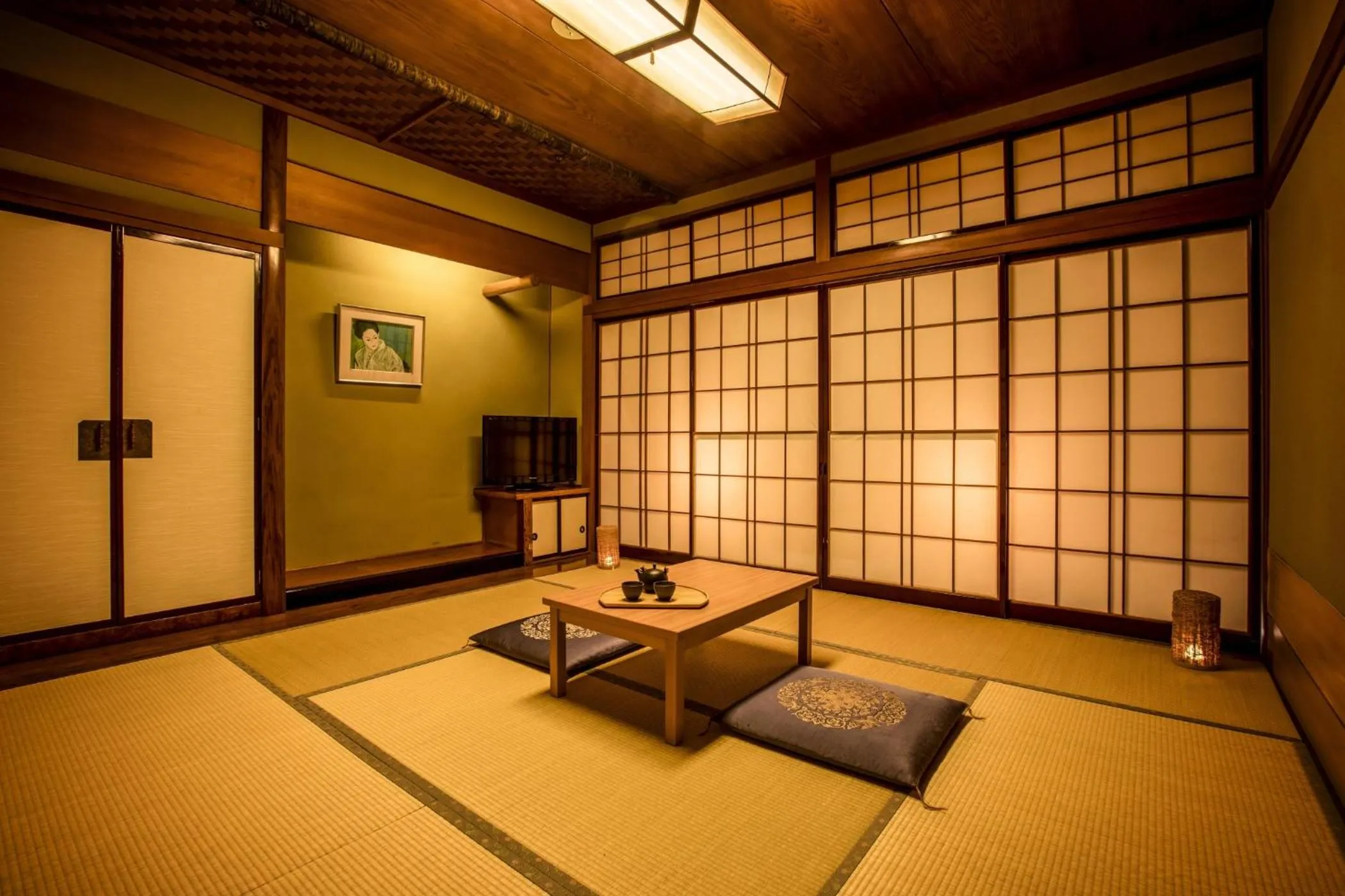 Japanese-Style Room in Ooedo Onsen Monogatari Unazuki Grand Hotel