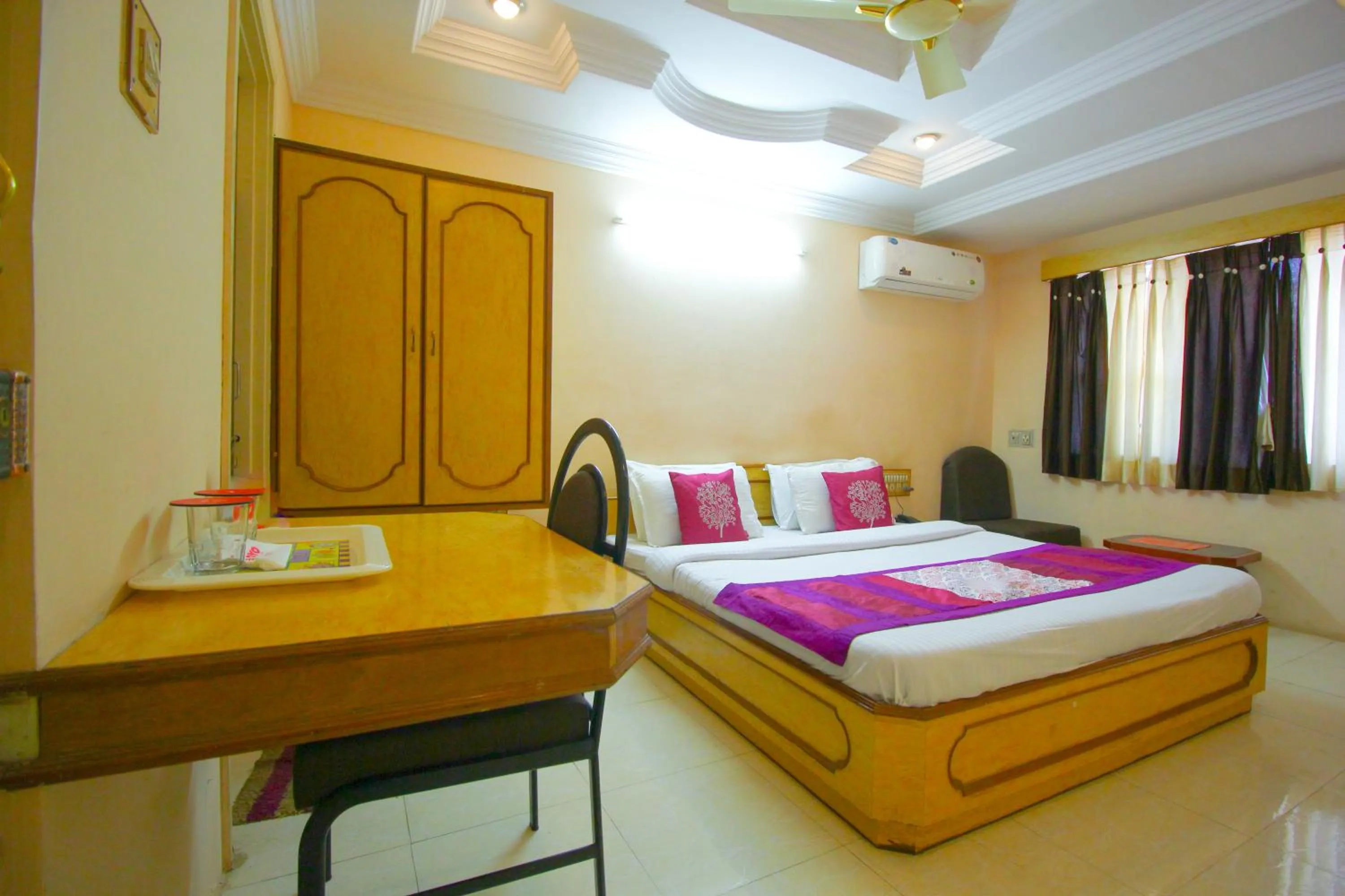 Deluxe Double Room - single occupancy in Hotel Upasana