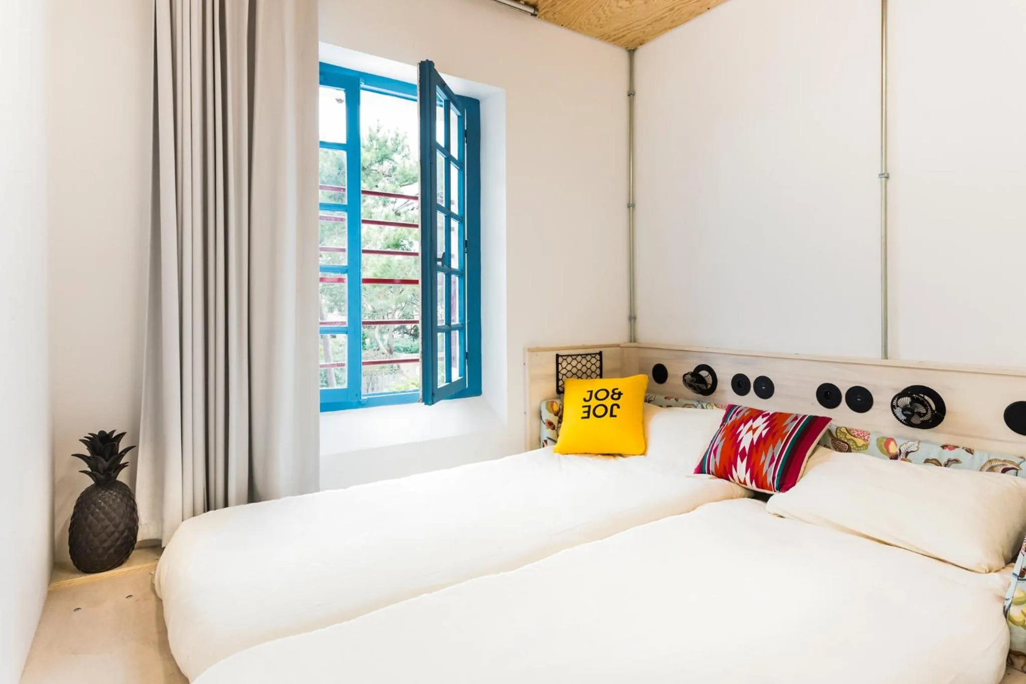 Double Room with Private Bathroom in JO&JOE Hossegor