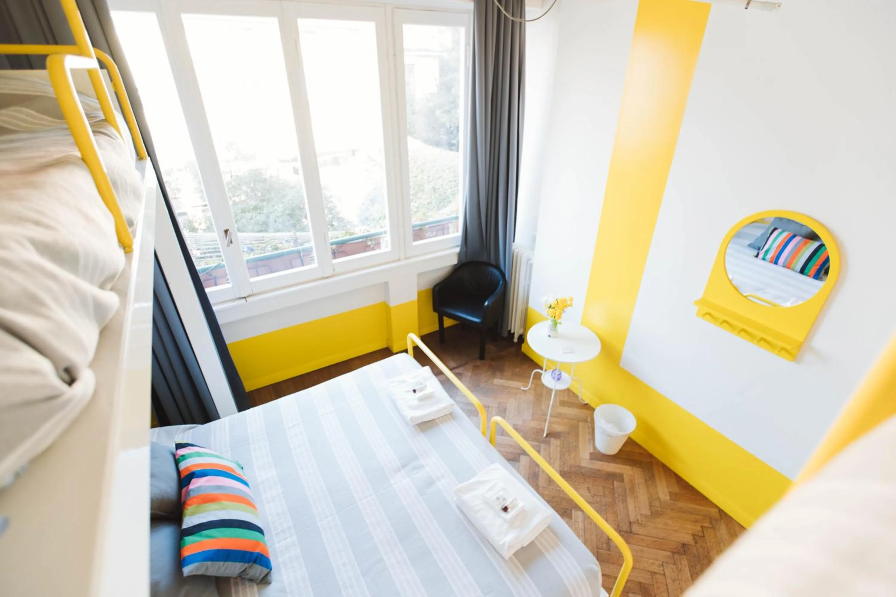 Triple Room with Private Bathroom in Ostello Bello Lake Como