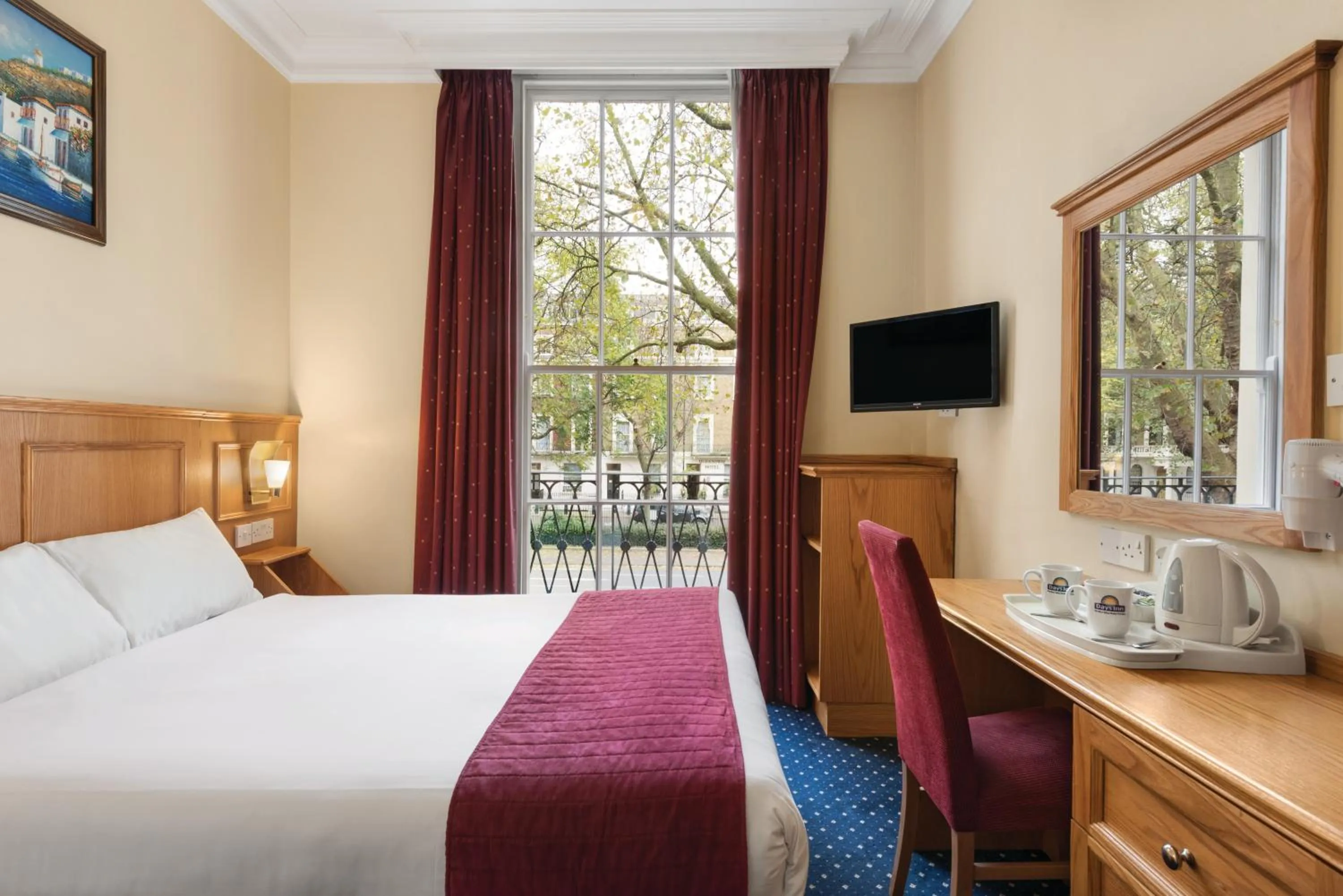 Double Room - Non-Smoking  in Days Inn Hyde Park