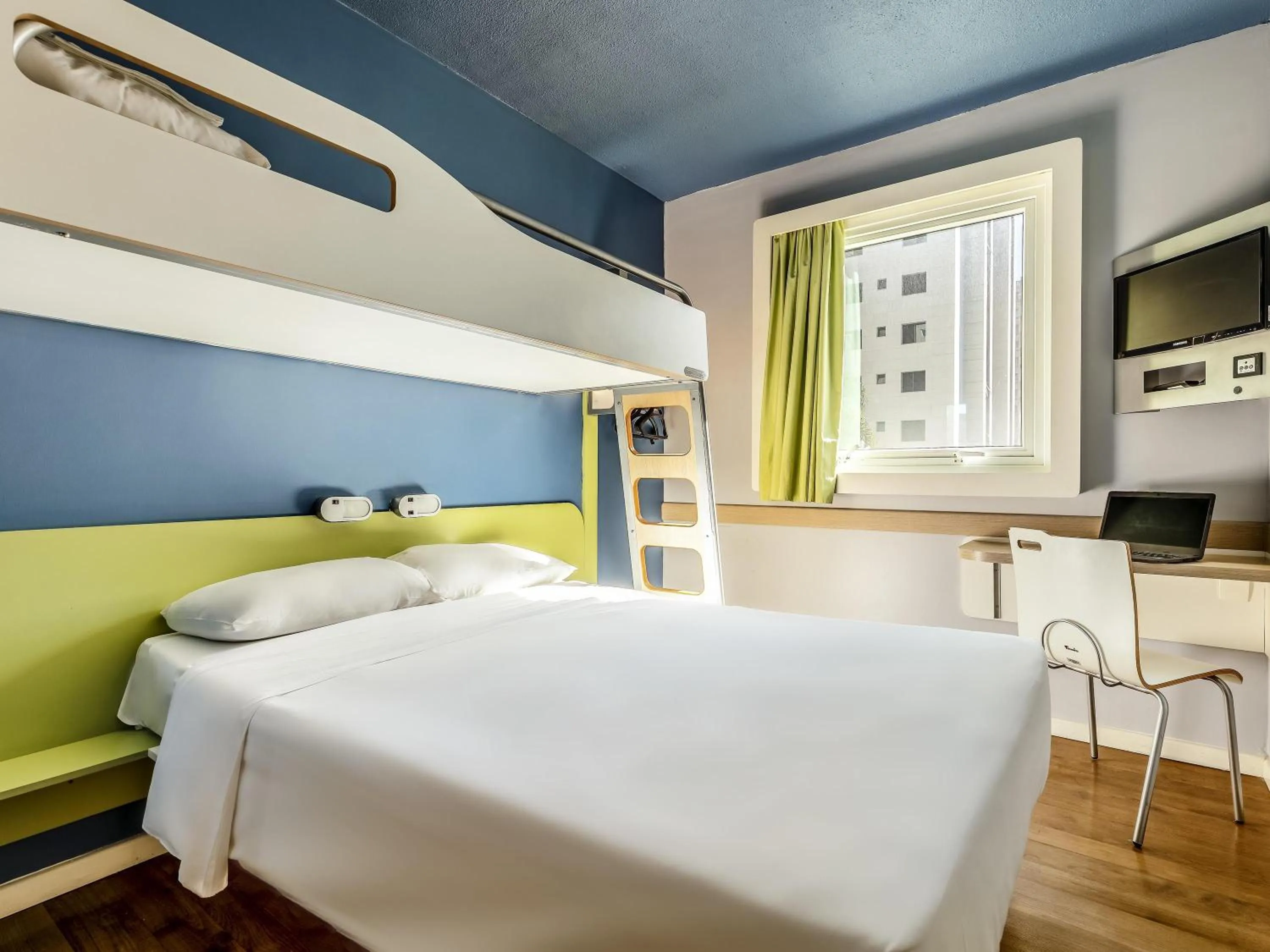 Standard Apartment in ibis budget BH Afonso Pena Savassi