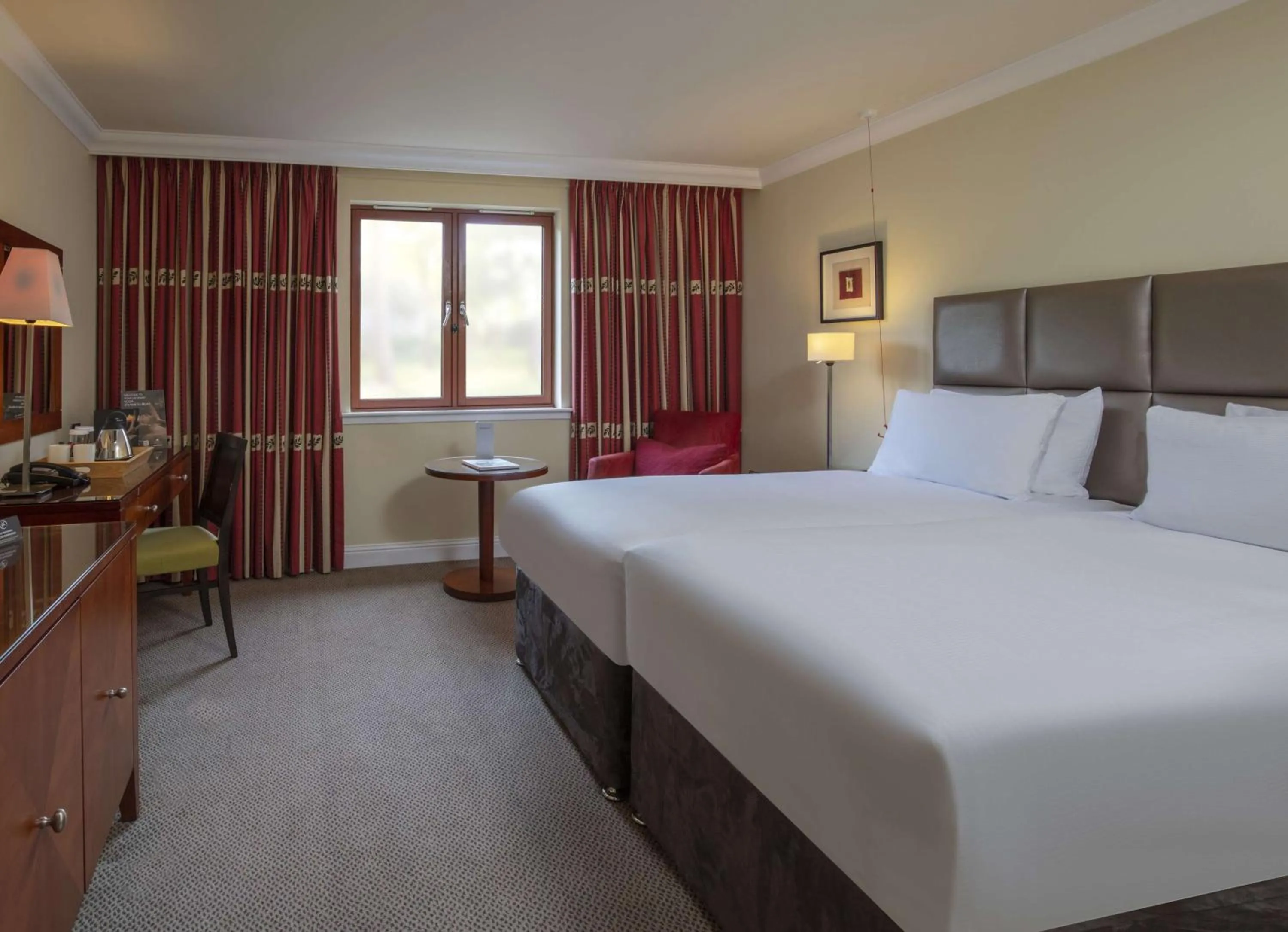 Classic Accessible Twin Room in Glasgow Westerwood Hotel, Spa & Golf Resort