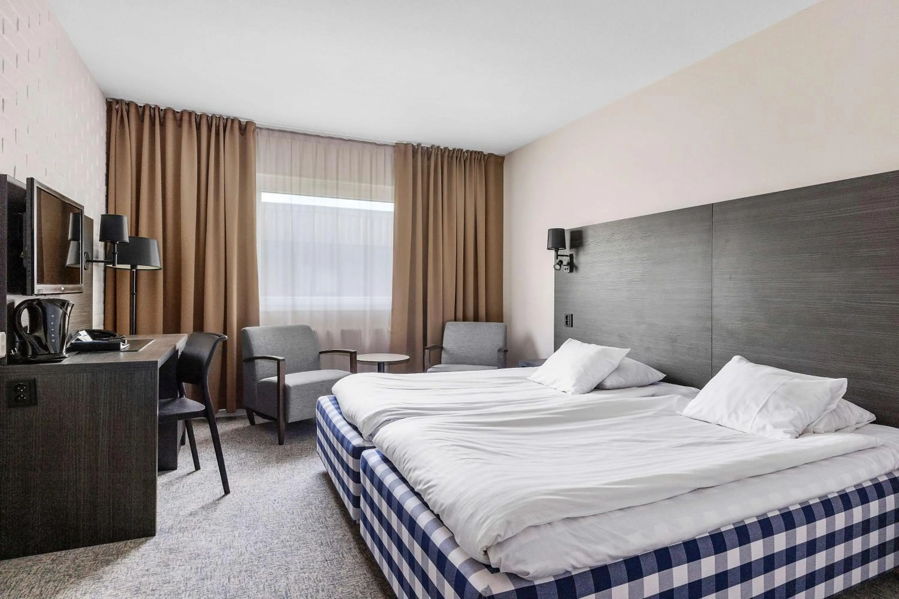 Superior Twin Room in Best Western Hotel Scheele