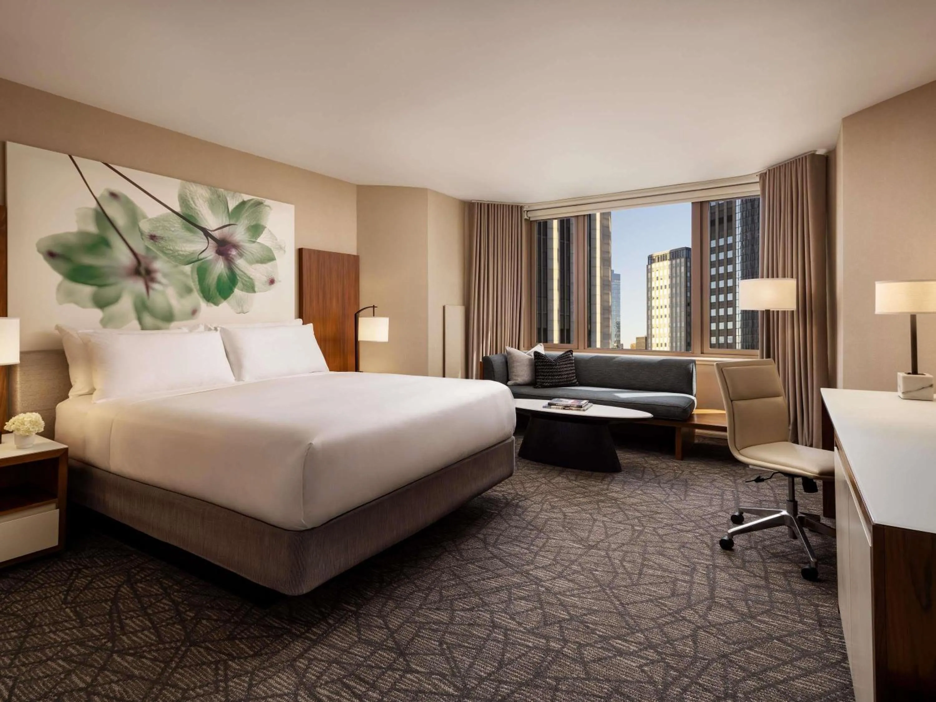 Signature Parkview 1 King in Fairmont Chicago Millennium Park