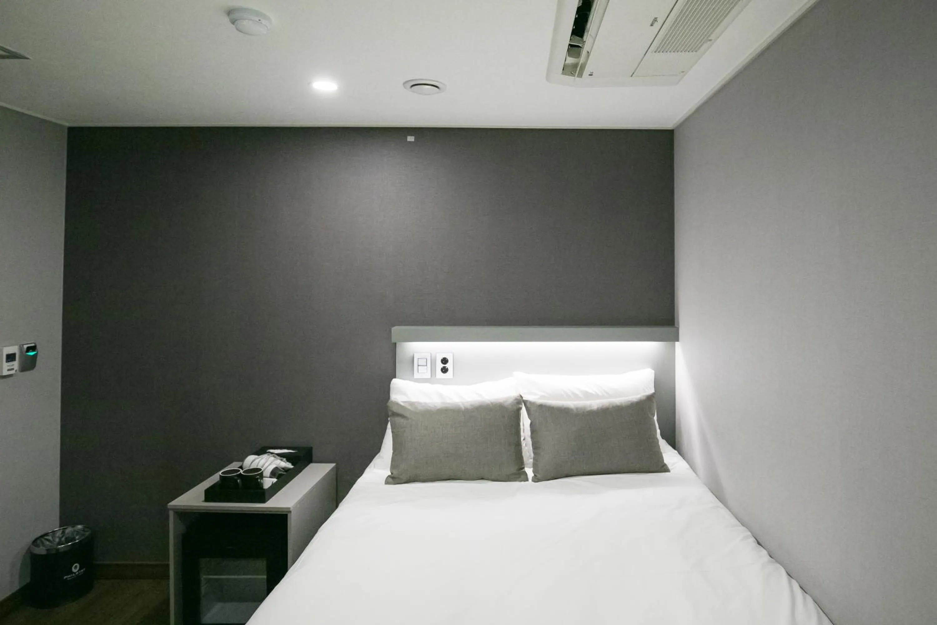 Double Room in Philstay Myeongdong Station