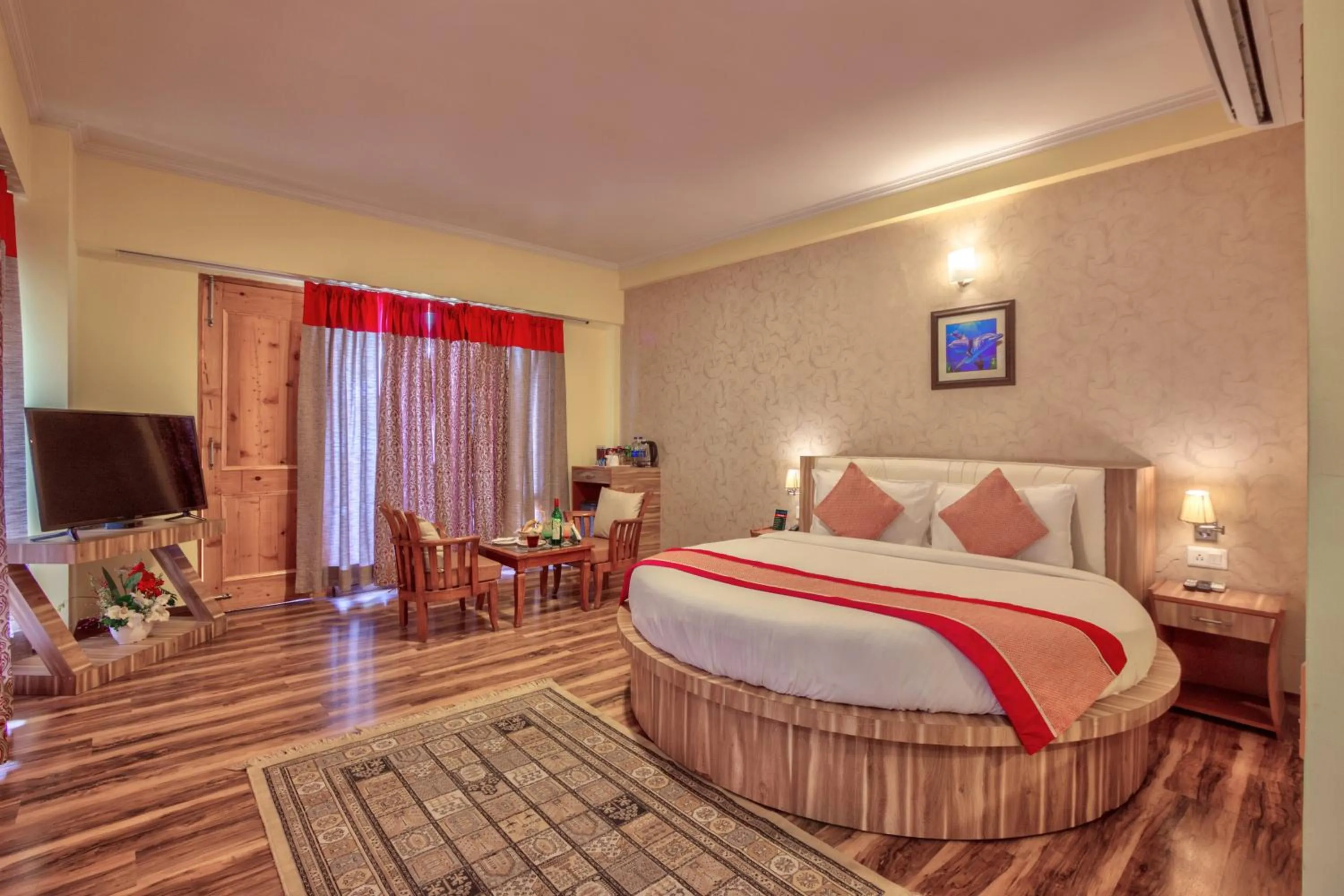 Suite in Snow Flakes Resort And Spa Centrally Heated Luxury Resort