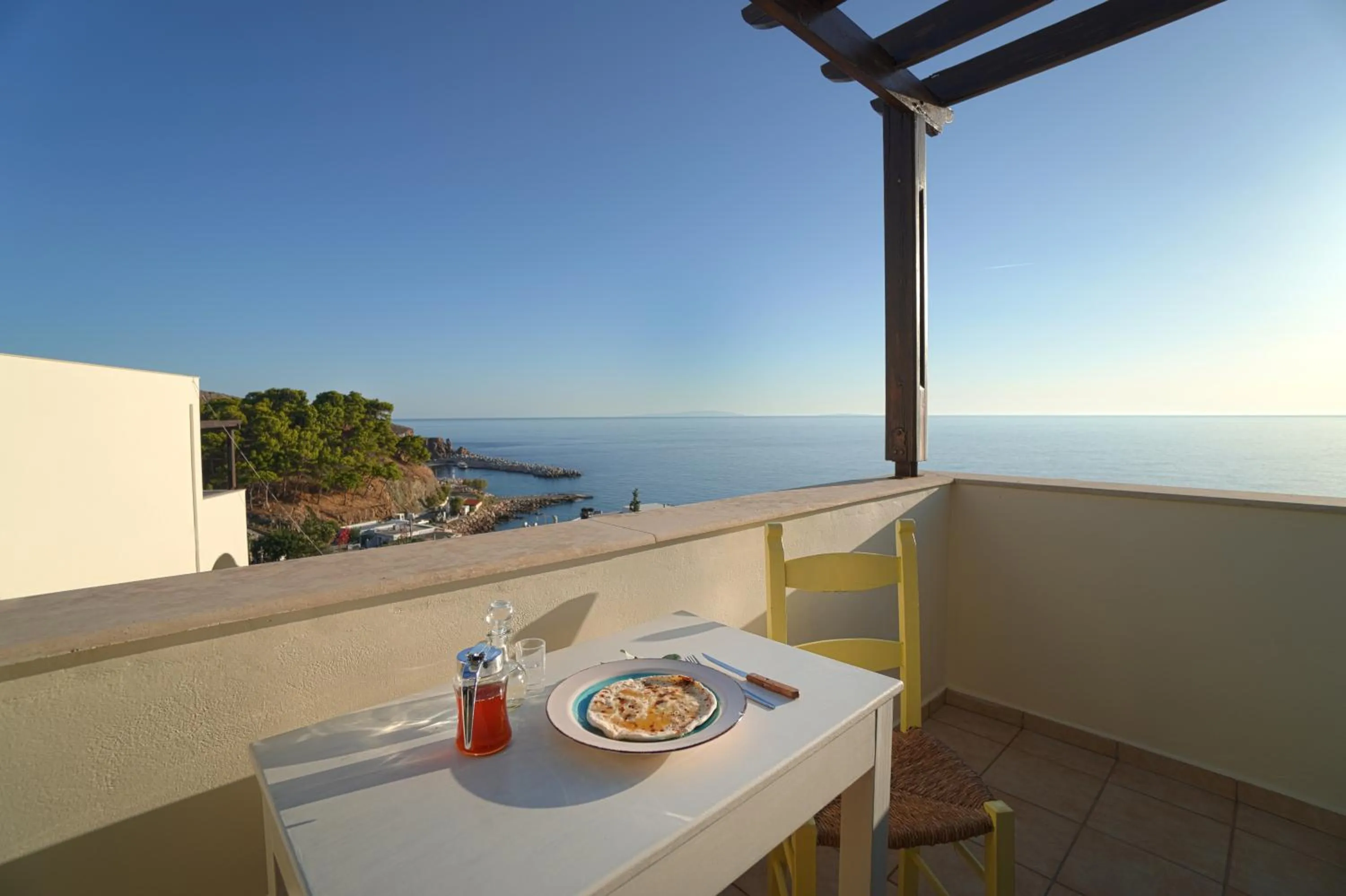 Twin Room in Sfakian Horizon