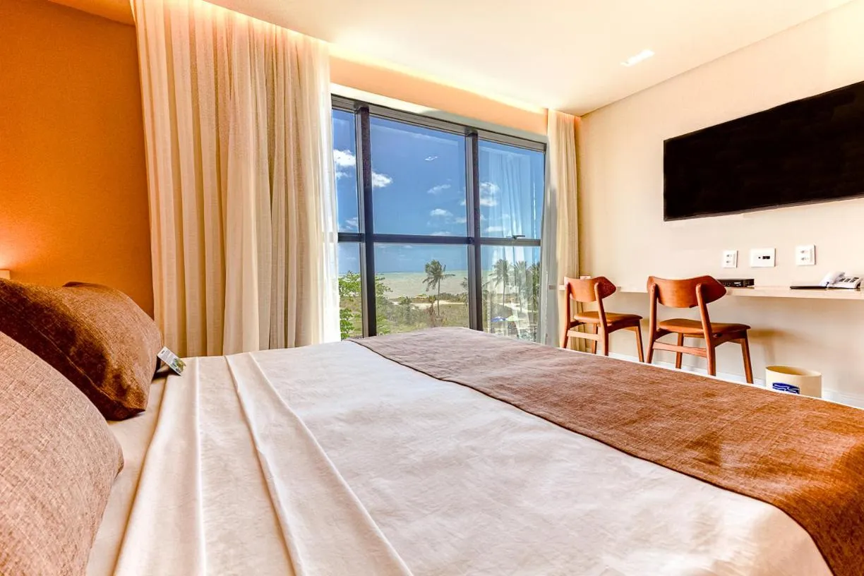 Luxury Quadruple Room in Littoral Express