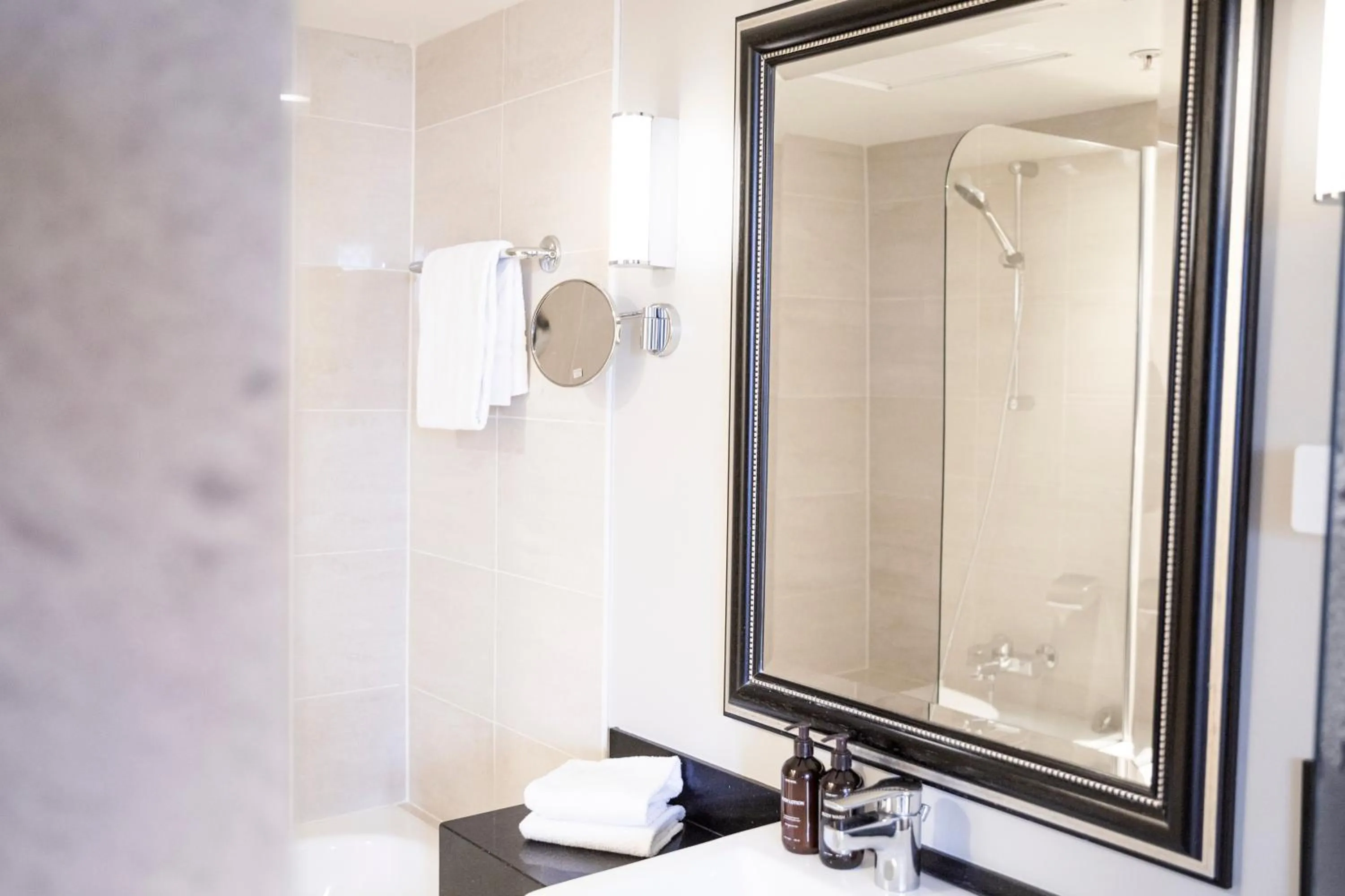 Superior Twin Room with City View in Home Hotel Havnekontoret