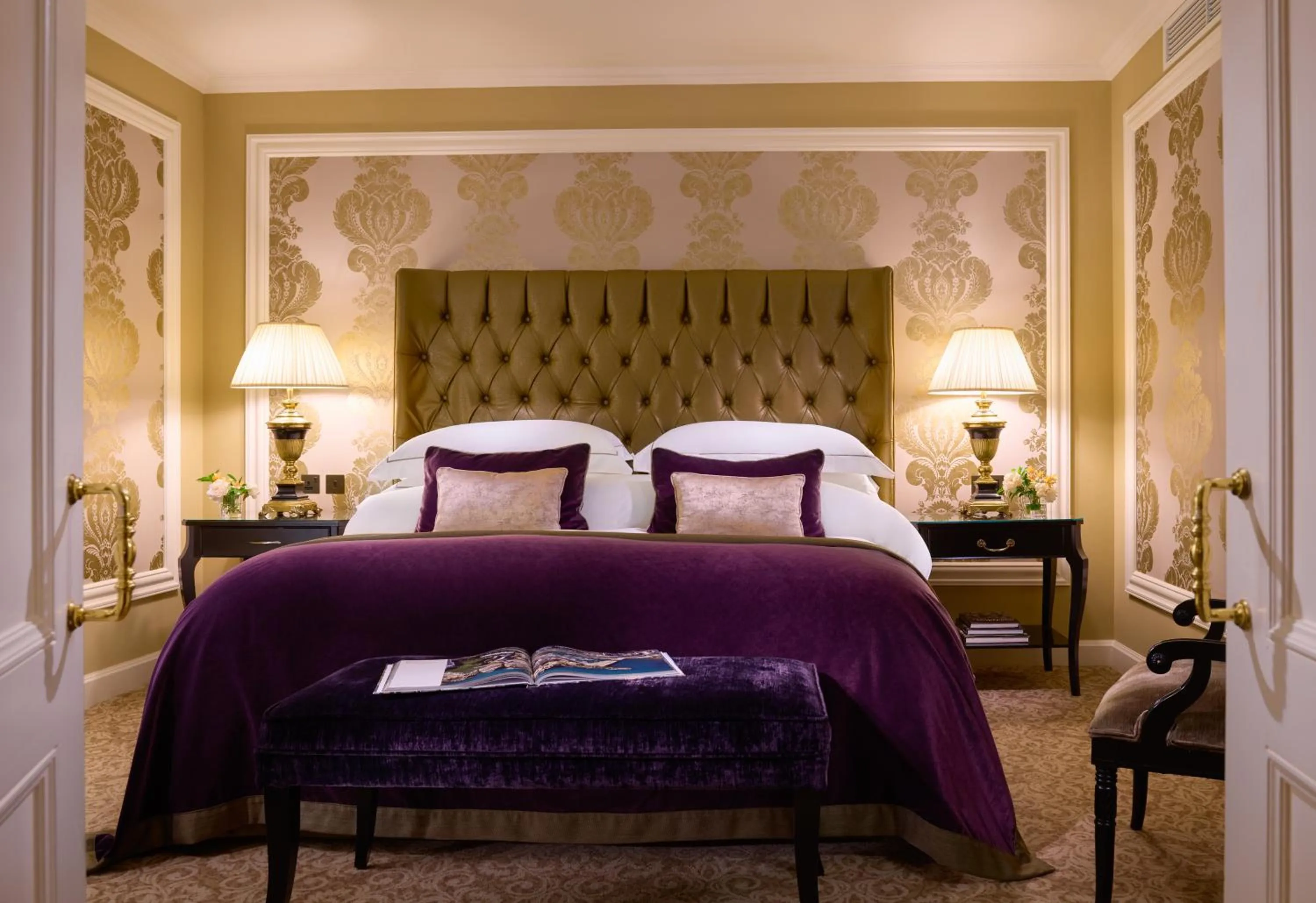 One-Bedroom Suite with Sofa Bed in InterContinental Dublin by IHG