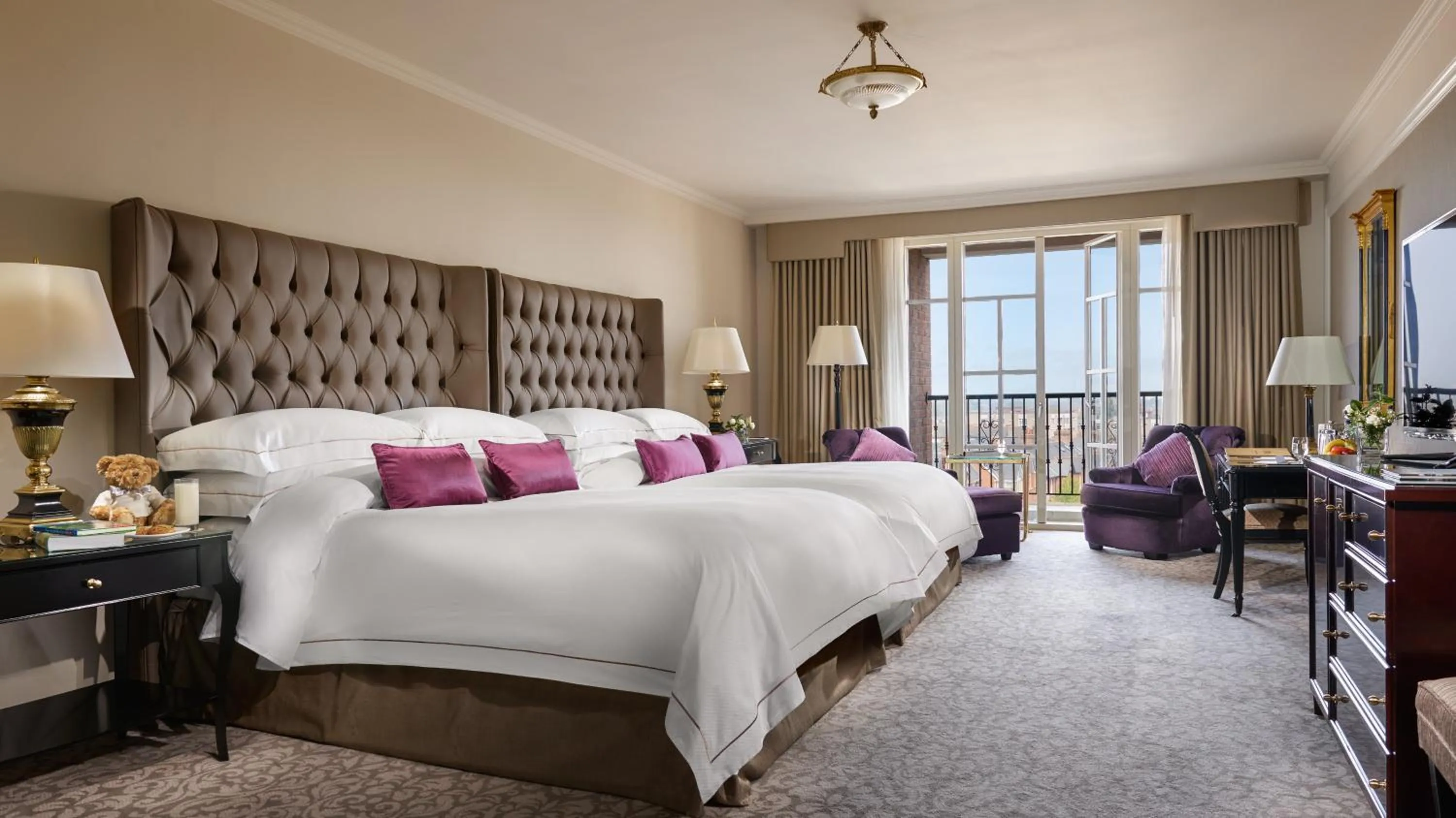 Premium Queen Room with Two Queen Beds in InterContinental Dublin by IHG