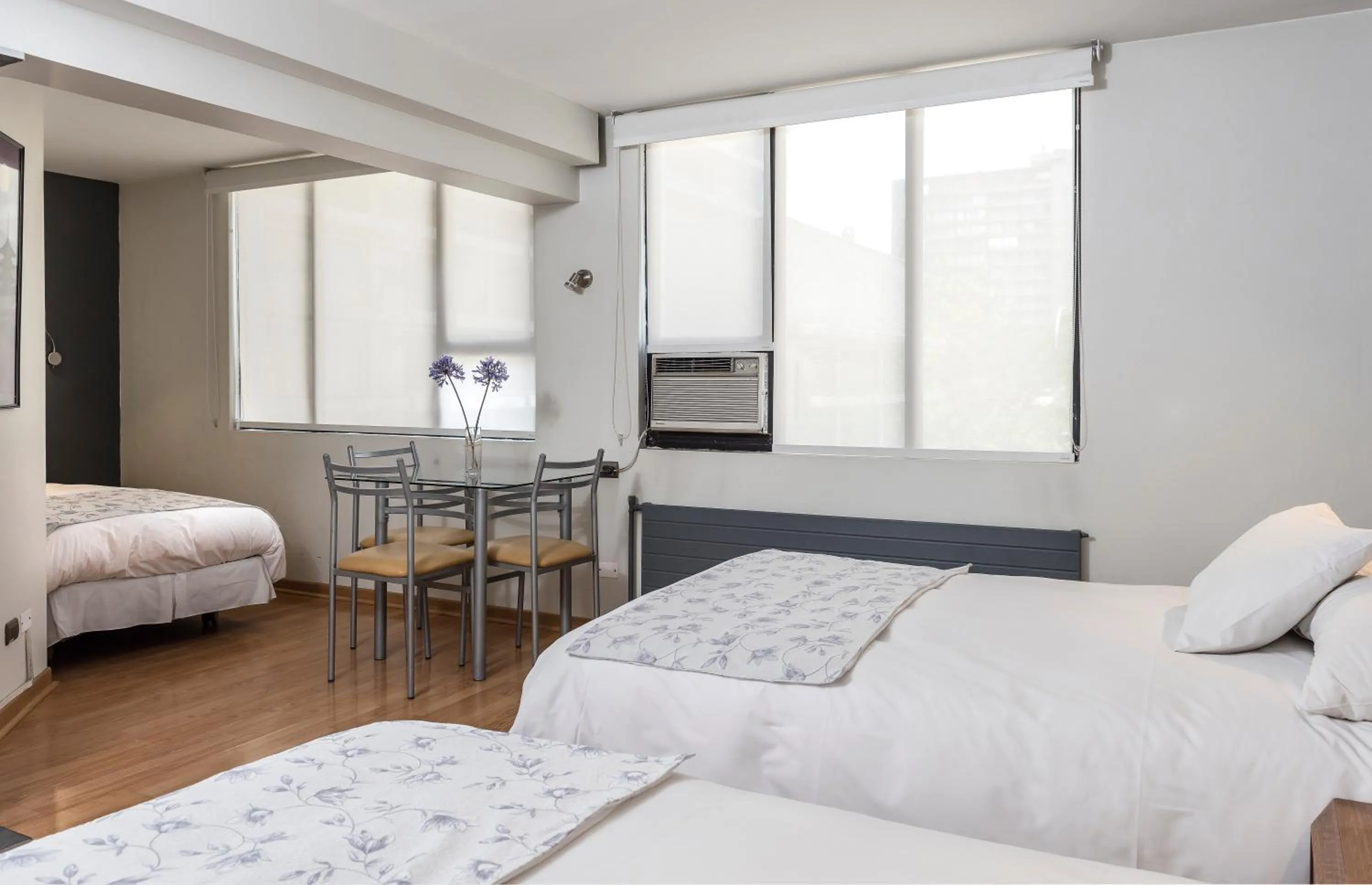 Triple Room in Hotel Nippon y Centro de Eventos