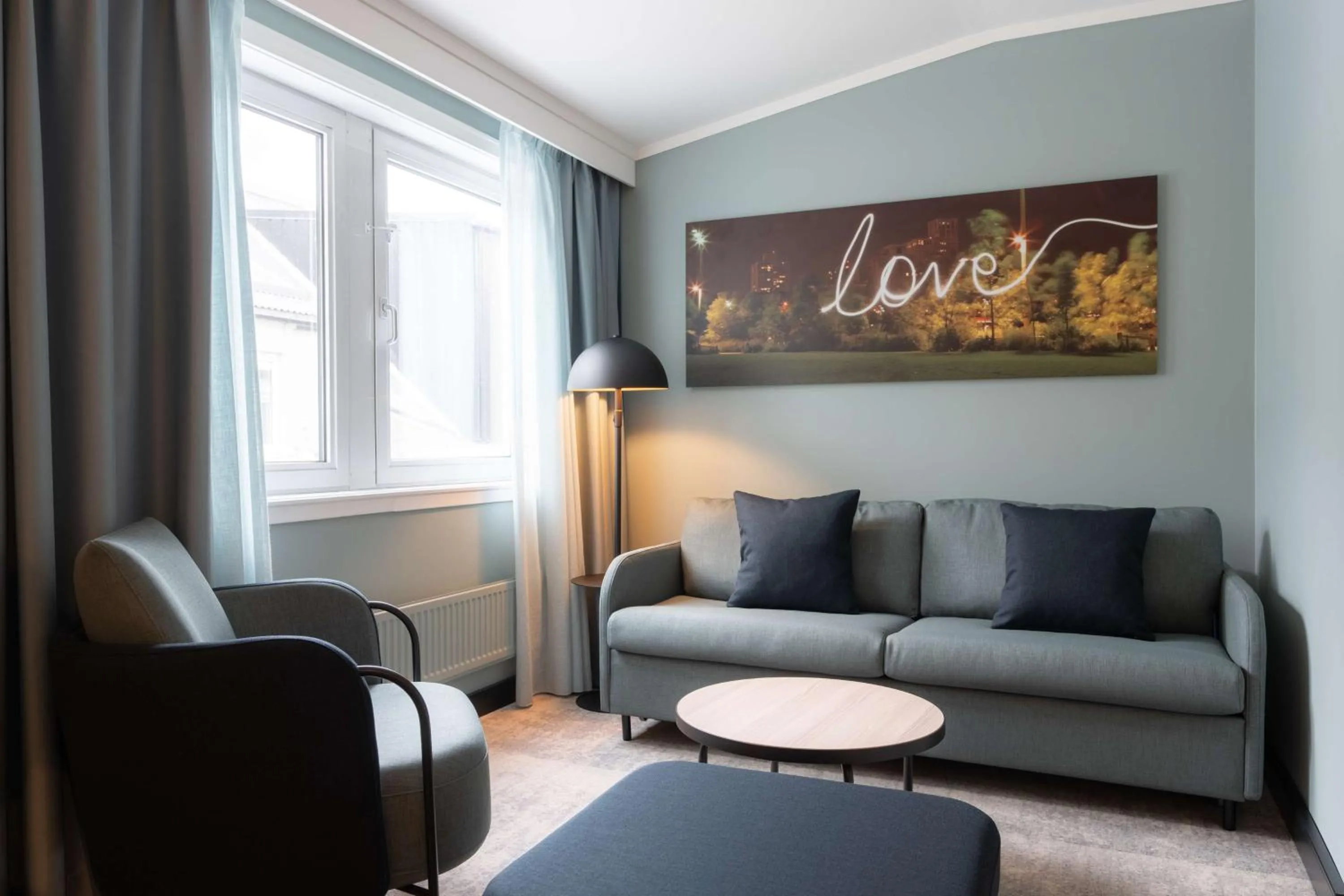 Junior Suite in Scandic Oslo City