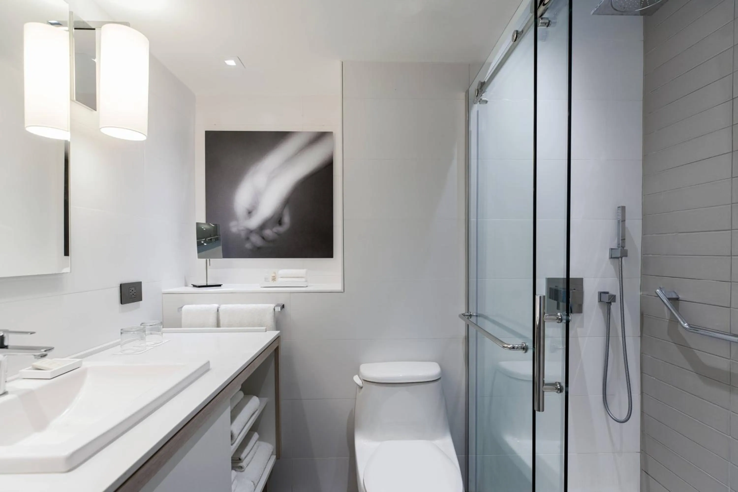 Resort View Room, 1 King Bed in La Concha Resort, Puerto Rico, Autograph Collection