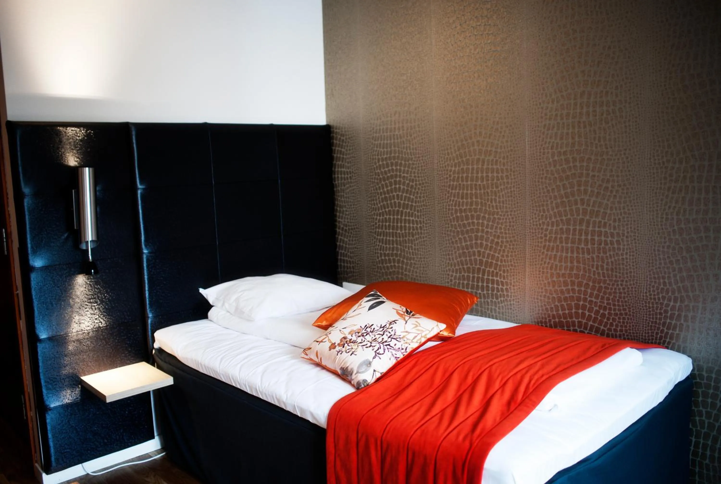 Compact Single in Comfort Hotel Park