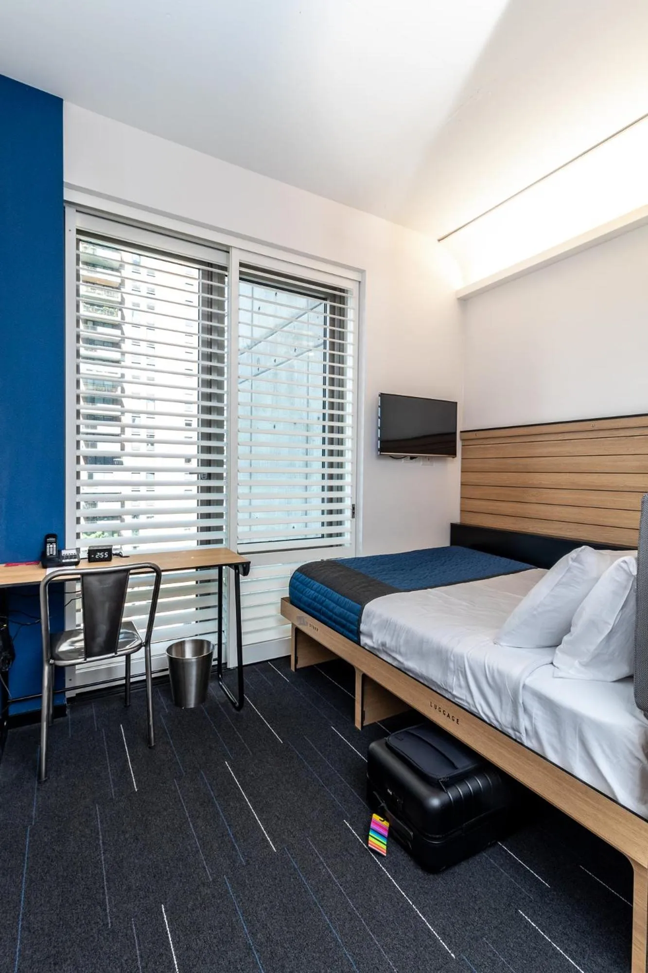 Full Pod ADA in Pod Times Square