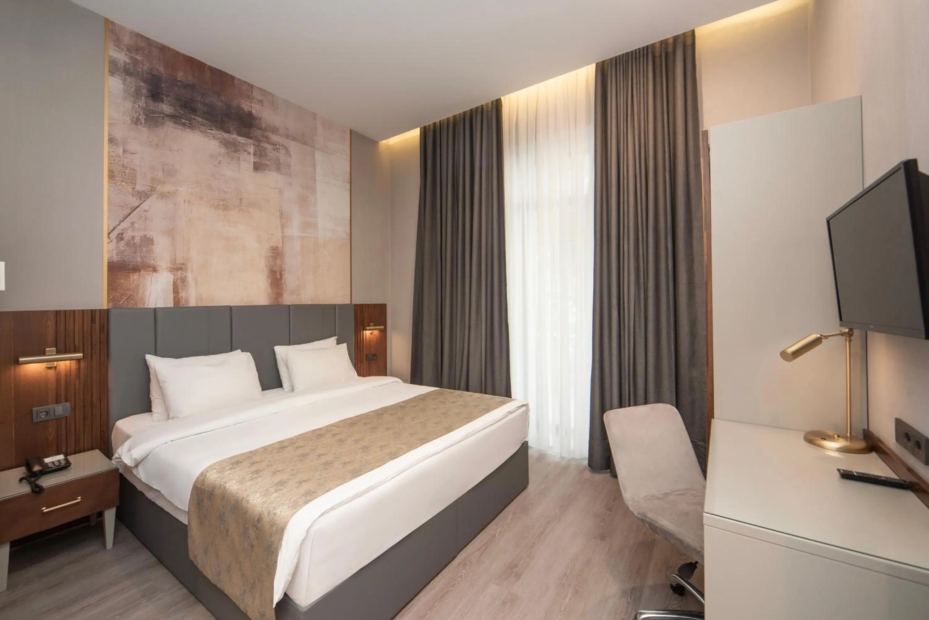 Premium Room with Balcony, Non-Smoking in Tbilisi Chambers, Trademark Collection by Wyndham
