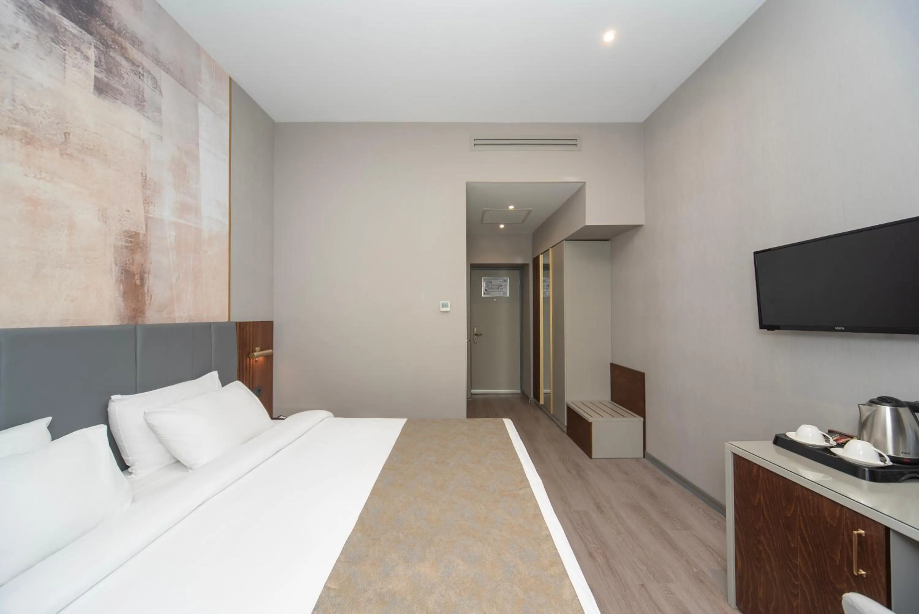 Deluxe Room, Non-Smoking in Tbilisi Chambers, Trademark Collection by Wyndham
