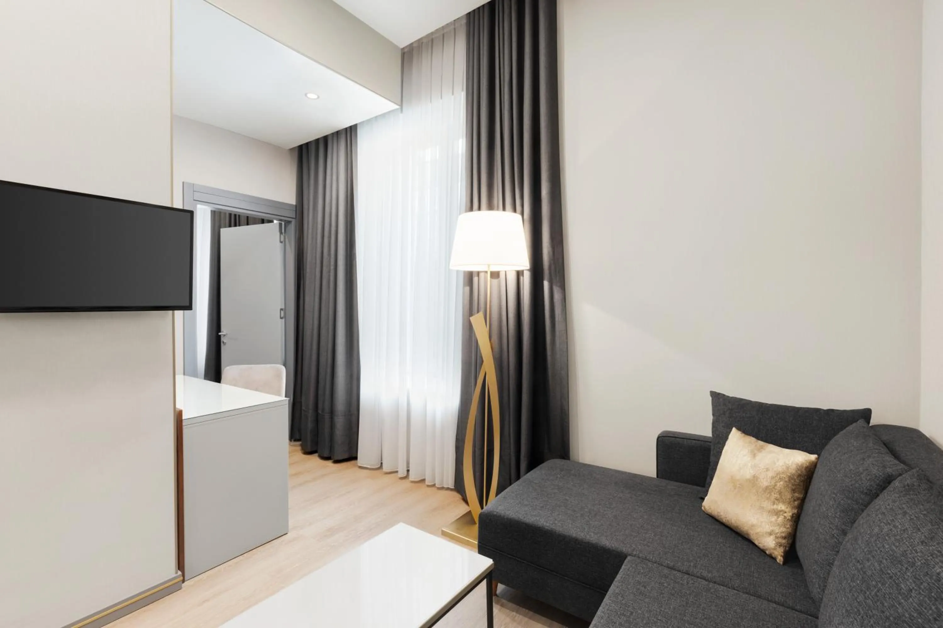 Executive Suite, Non-Smoking in Tbilisi Chambers, Trademark Collection by Wyndham