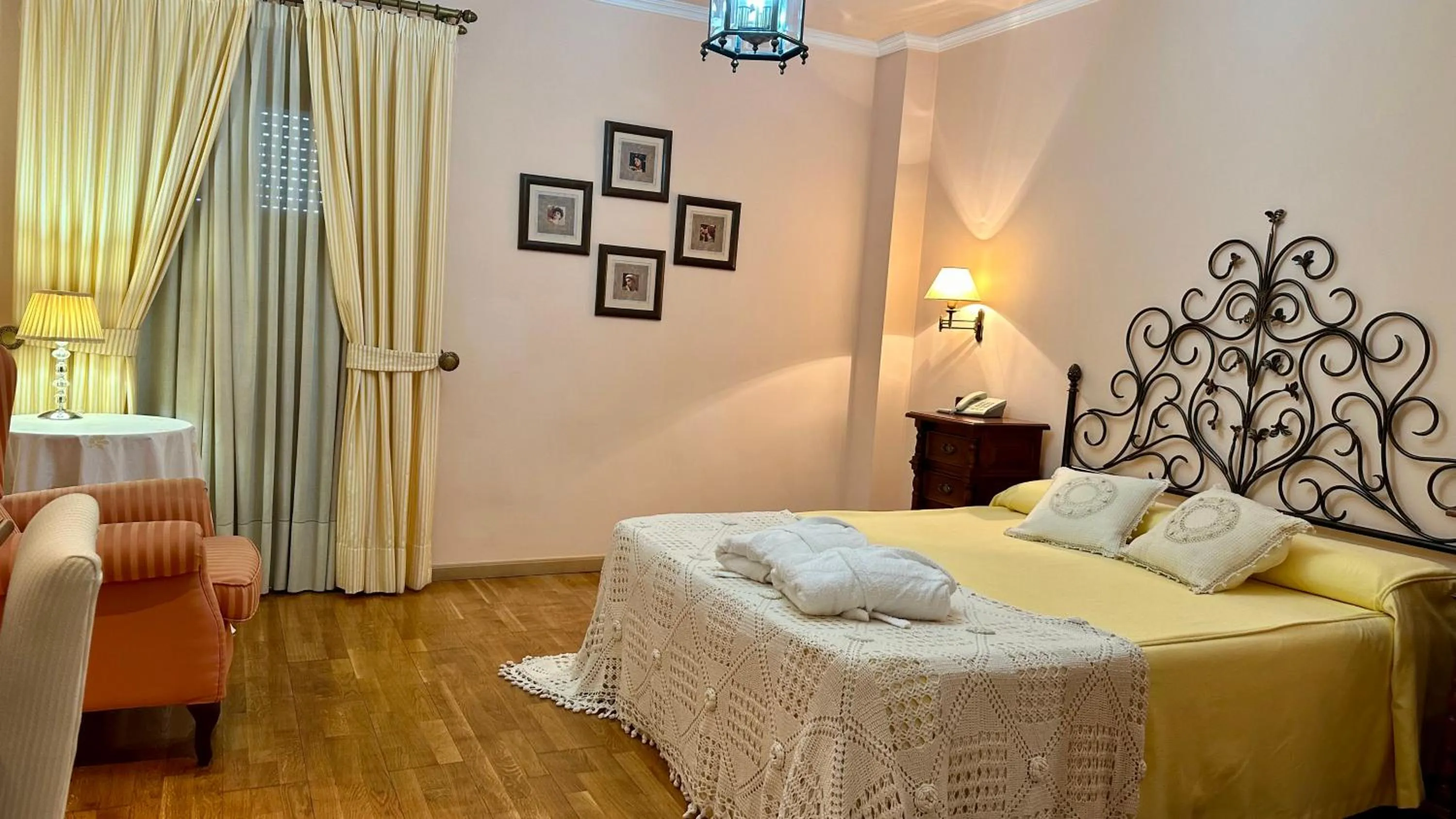 Double Room in Hotel El Curro