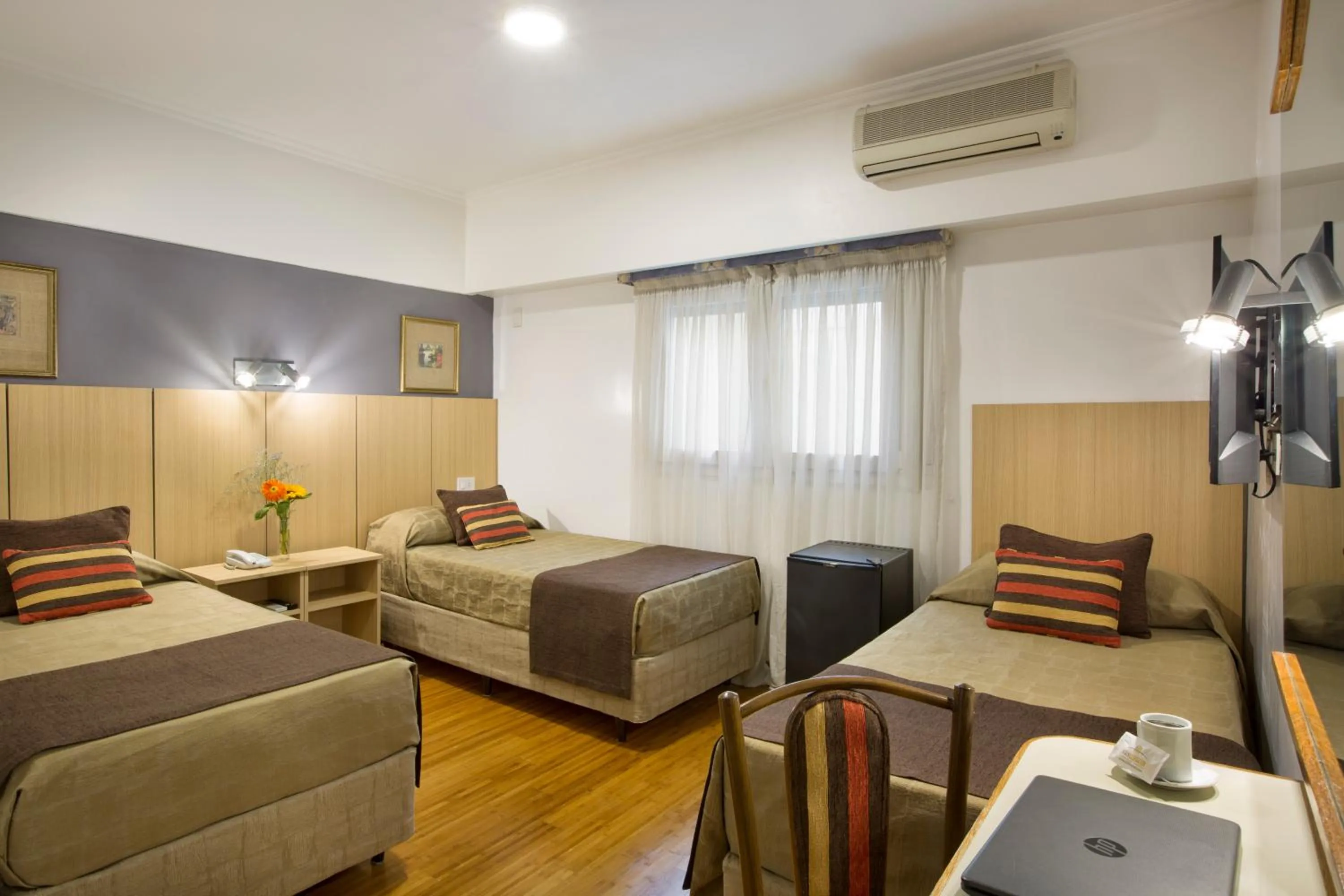 Triple Room in Hotel Impala