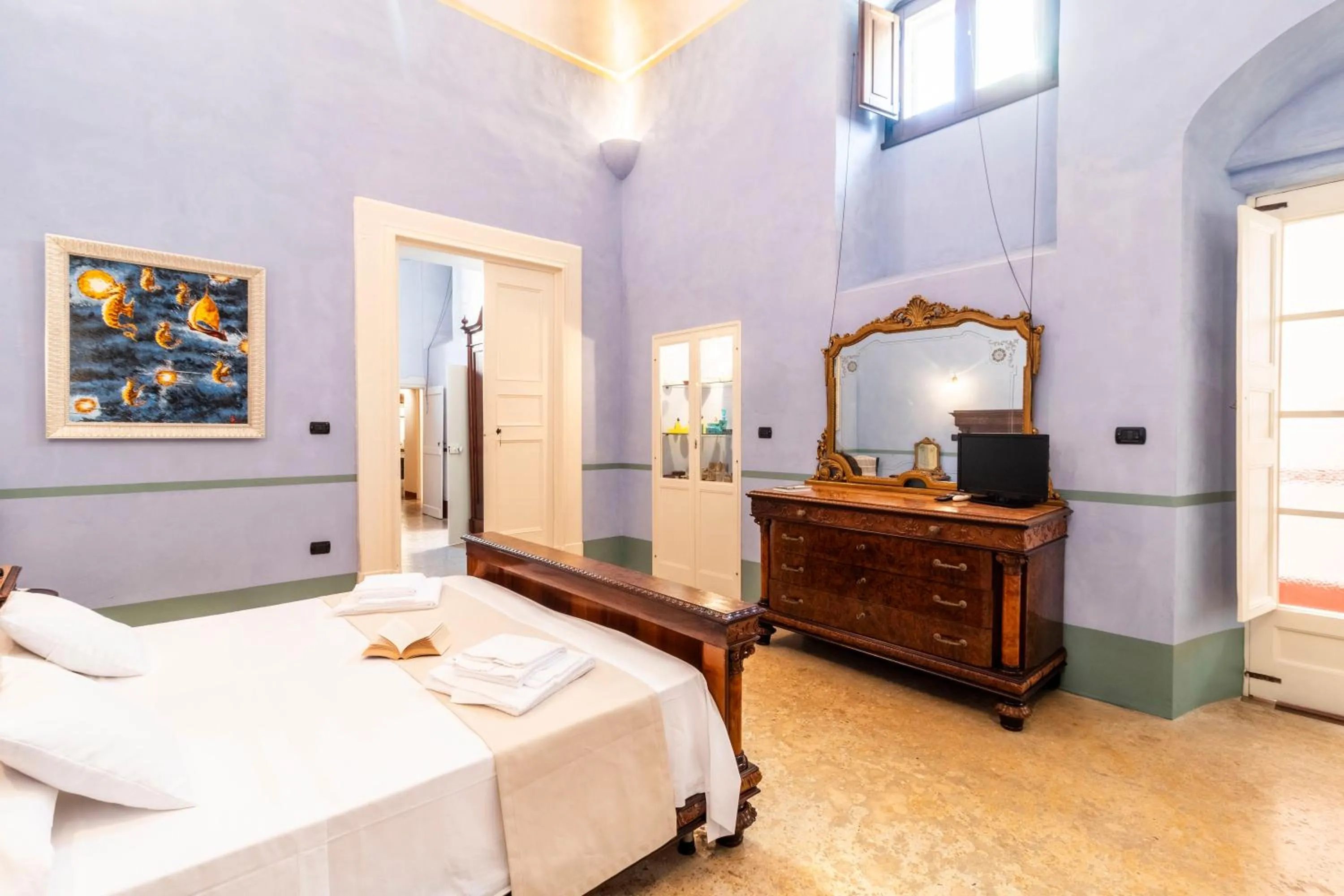Double Room with Private External Bathroom in Palazzo Insula