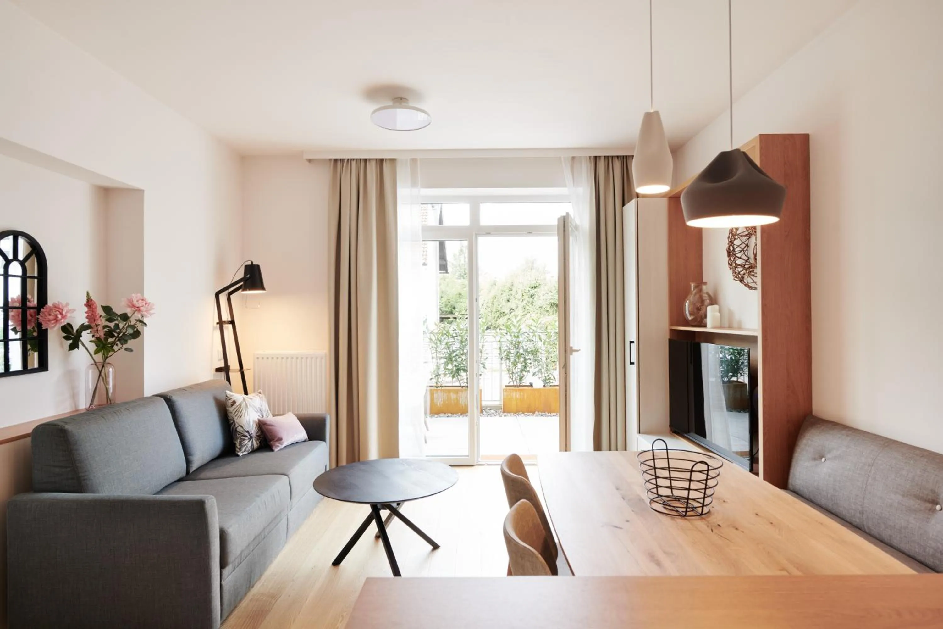 One Bedroom Apartment with Terrace in HOMEBOUND APARTMENTS Salzburg City I - contactless check-in
