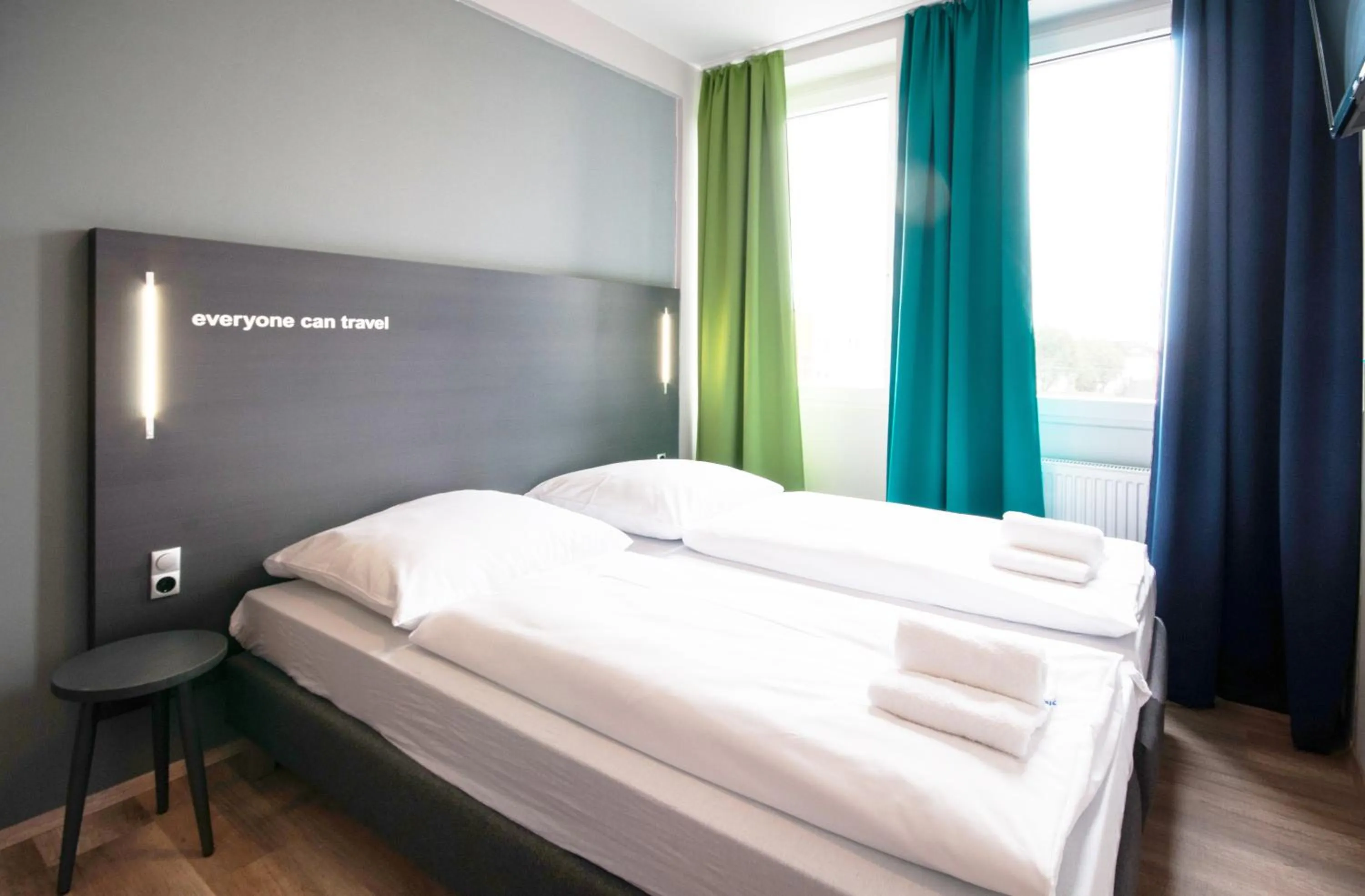 Twin Room in a&o Bremen Hauptbahnhof