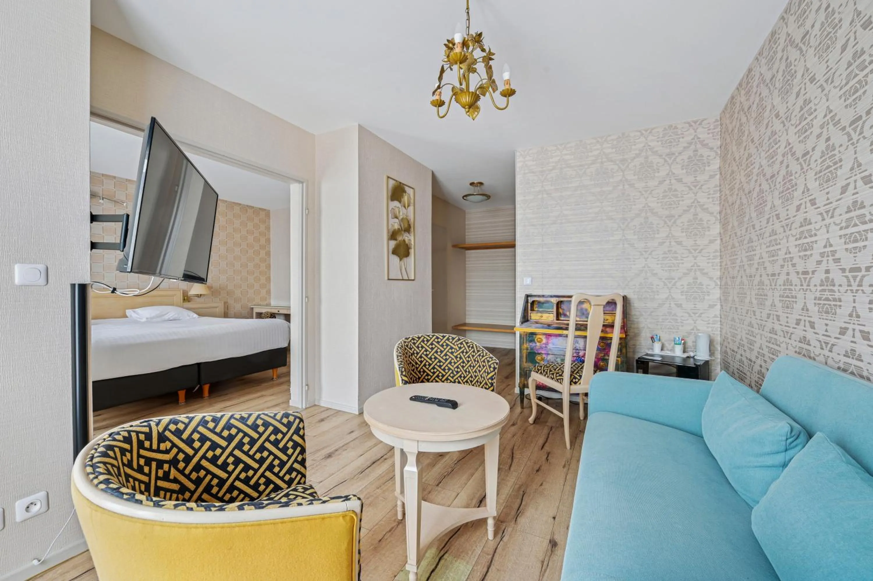 Superior Family Room - single occupancy in Hostellerie Du Mont Aimé