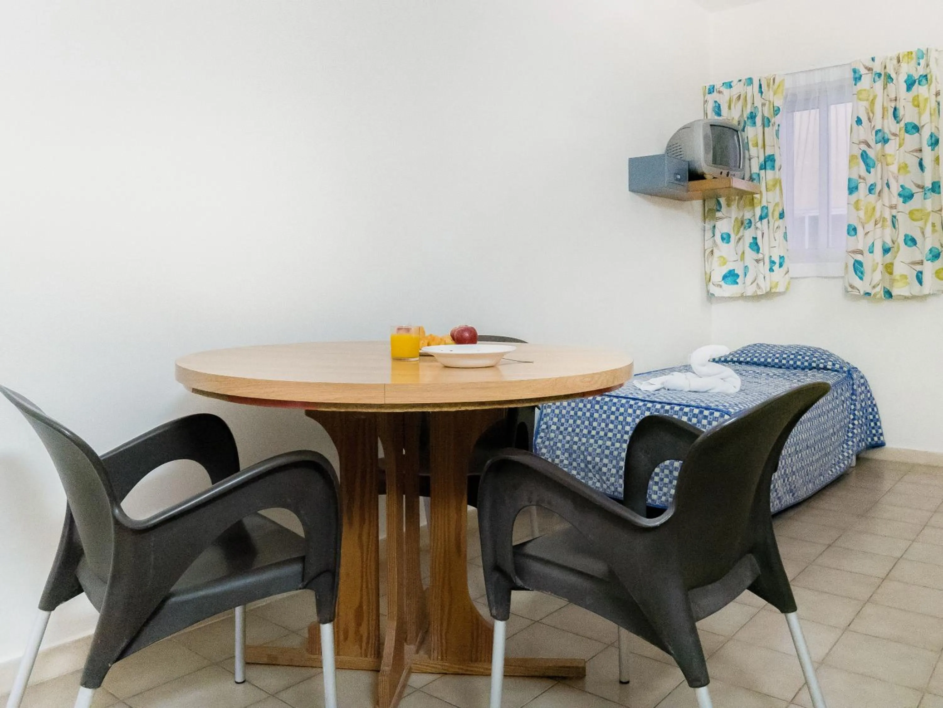 One-Bedroom Apartment in Qawra Point Holiday Complex