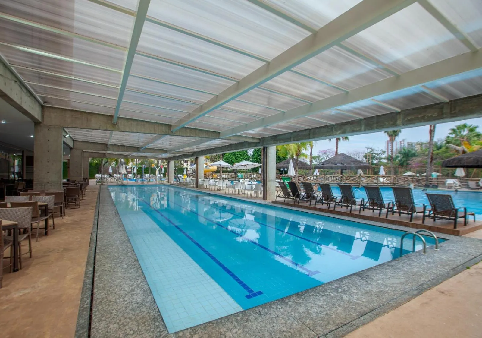 Deluxe Queen Suite with Sofa Bed in Best Western Suites Le Jardin Caldas Novas