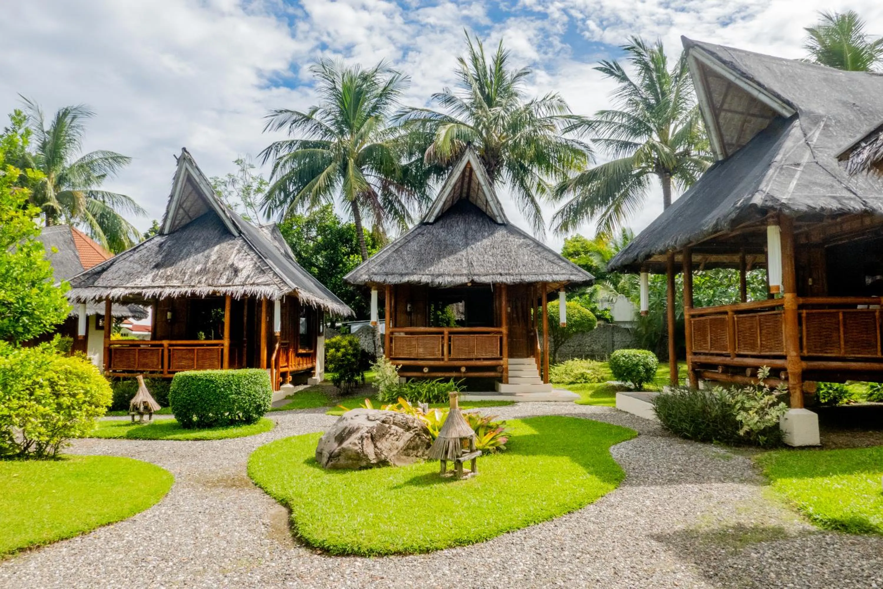 Standard Twin Room in Pura Vida Beach & Dive Resort