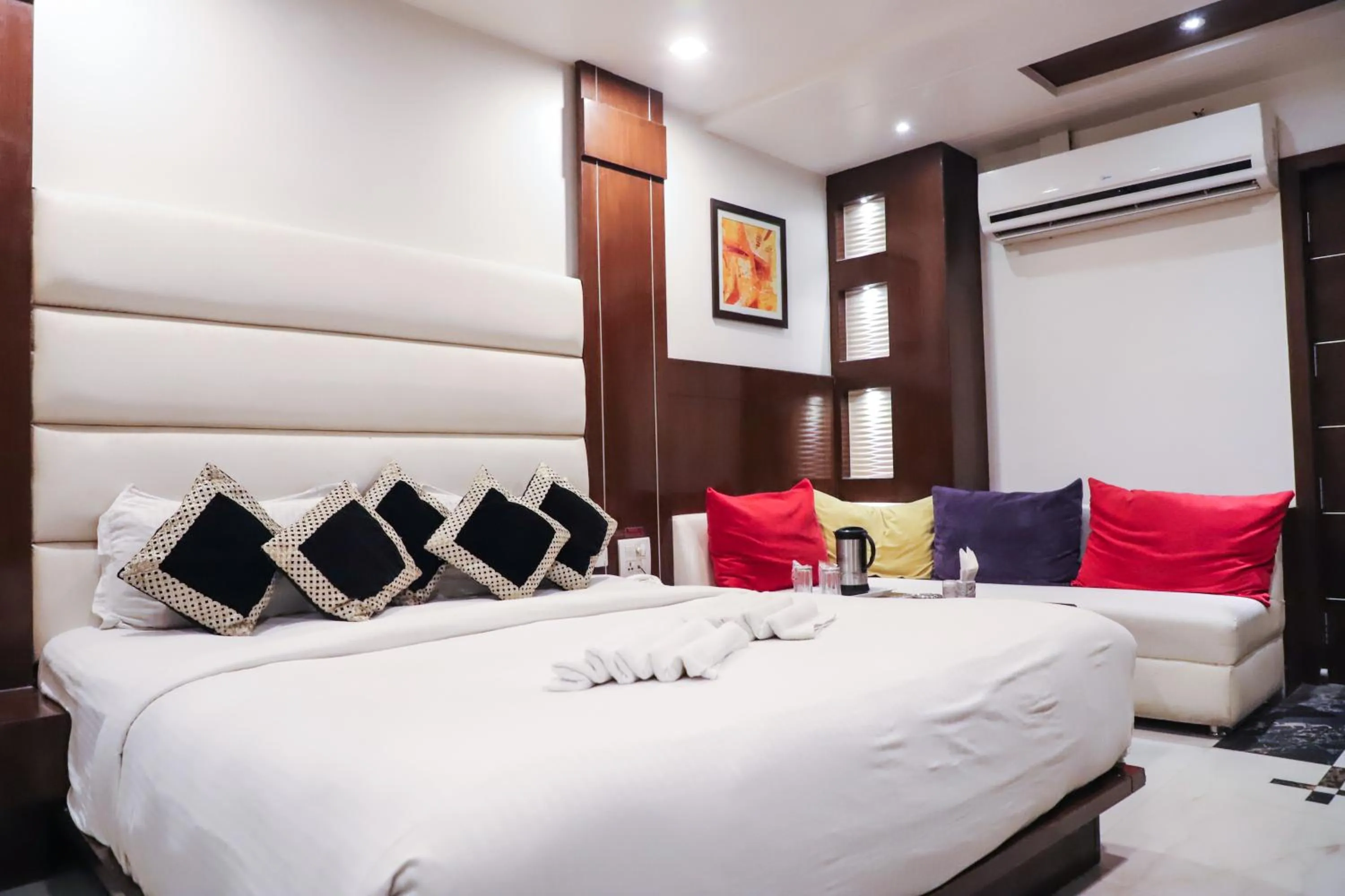 Superior Double Room - single occupancy in Vijan Palace