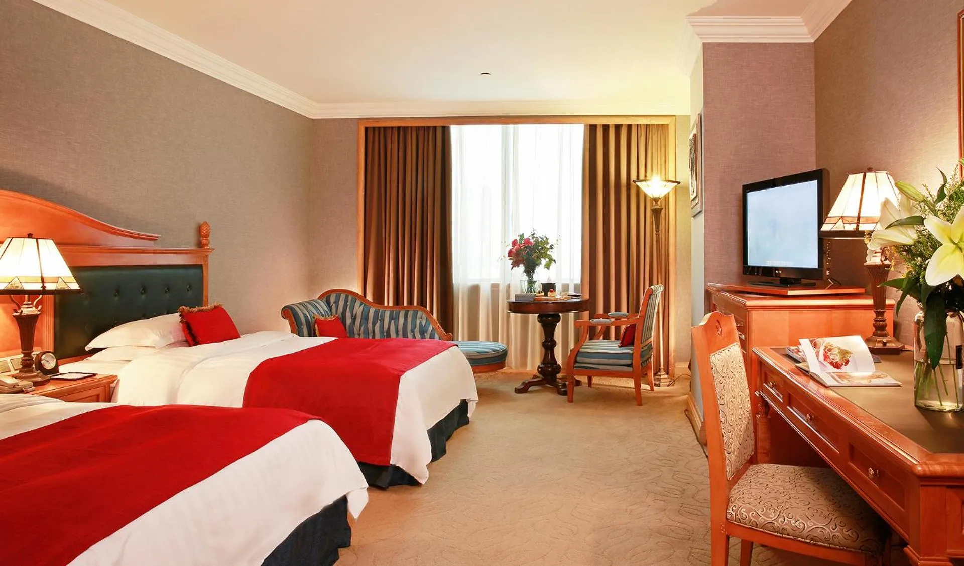 Baroque Twin Room in Grand Noble Hotel Dongguan