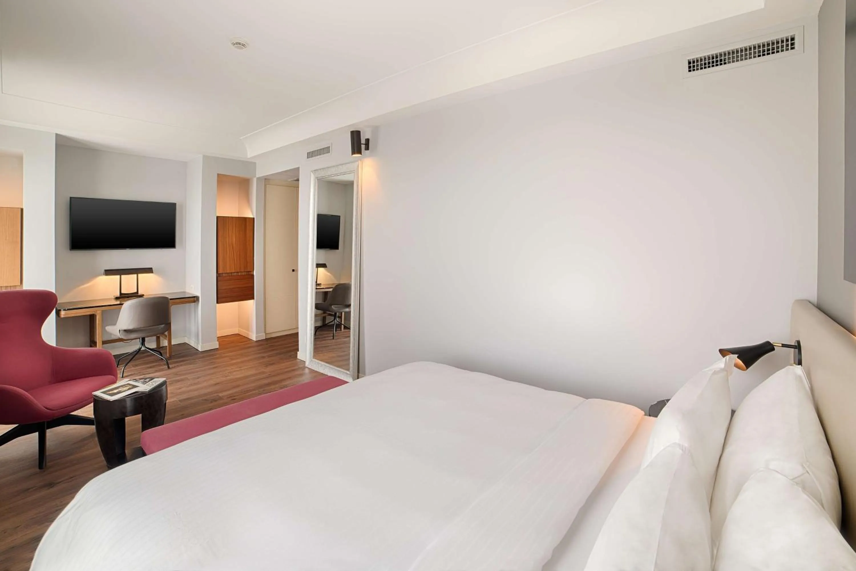 Superior Room - High Floor in Radisson Blu Hotel Milan