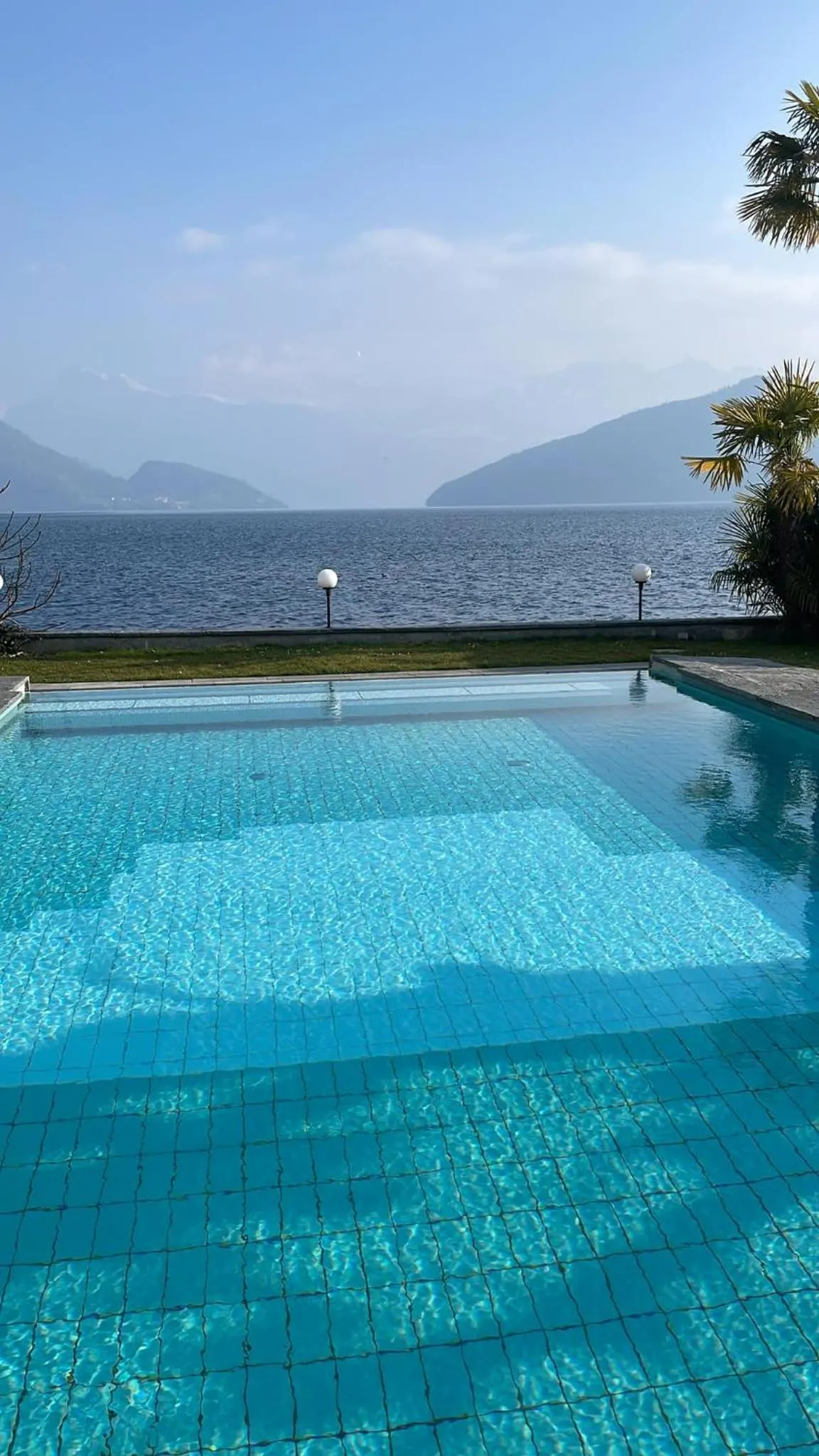 Single Room with Lake View in Hotel Beau Rivage Weggis