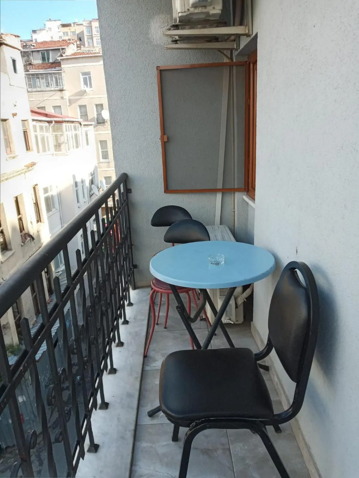 Standard Twin Room in Taksim Sem House