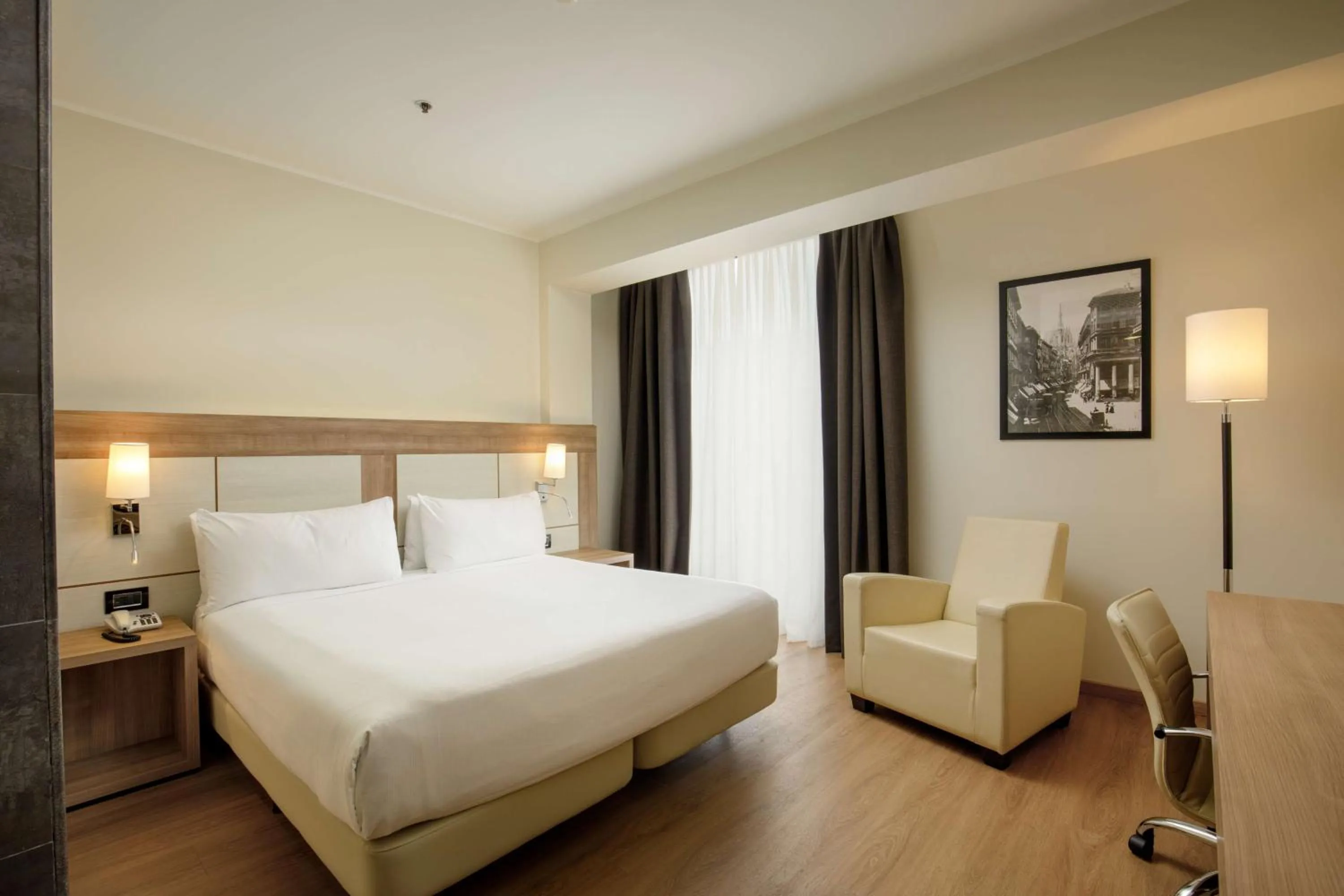 King Guest Room in DoubleTree By Hilton Milan