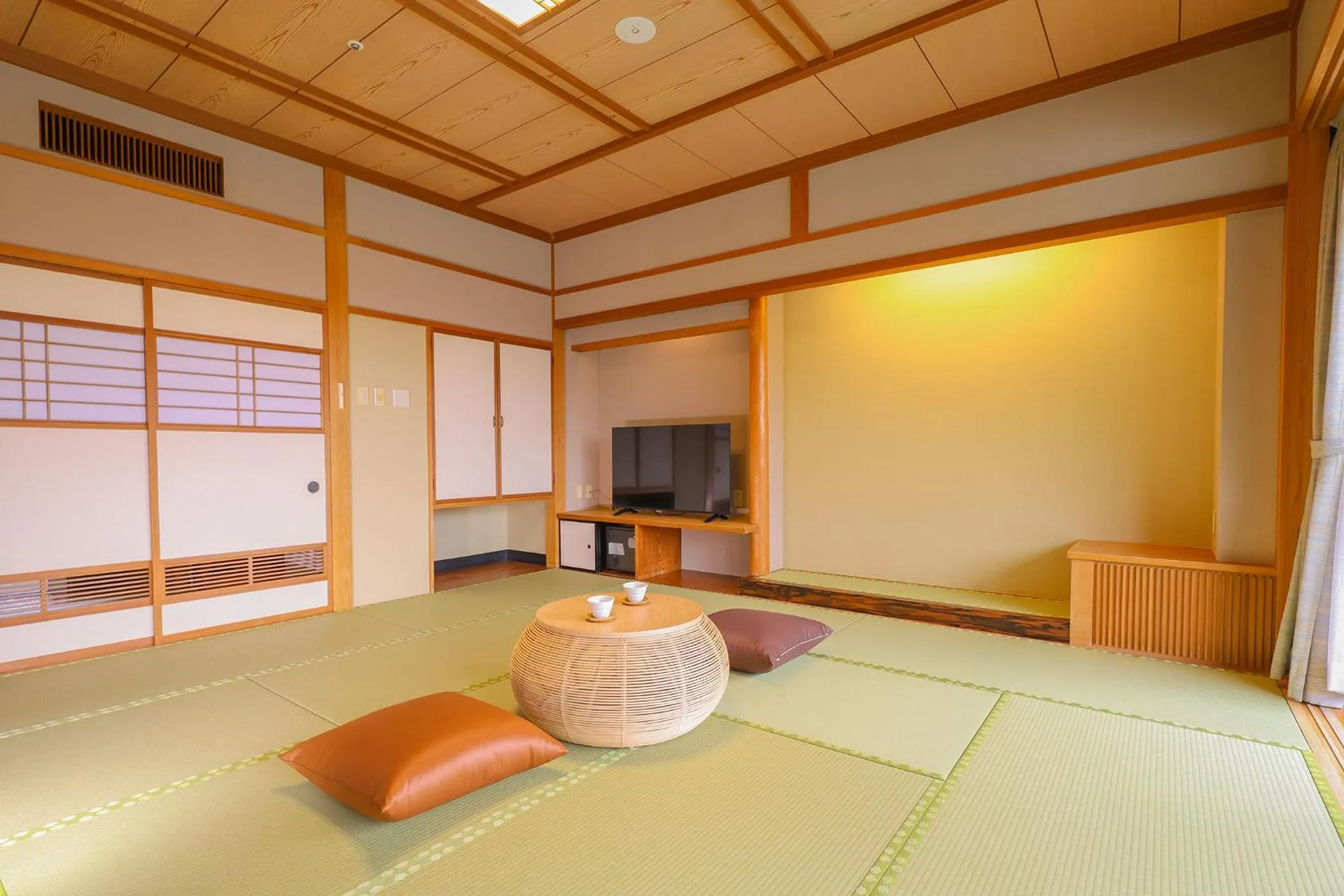 Standard Japanese-Style-Room 19 sqm holds 5 people - Indoor Bath - Non-Smoking in TAOYA Kisoji