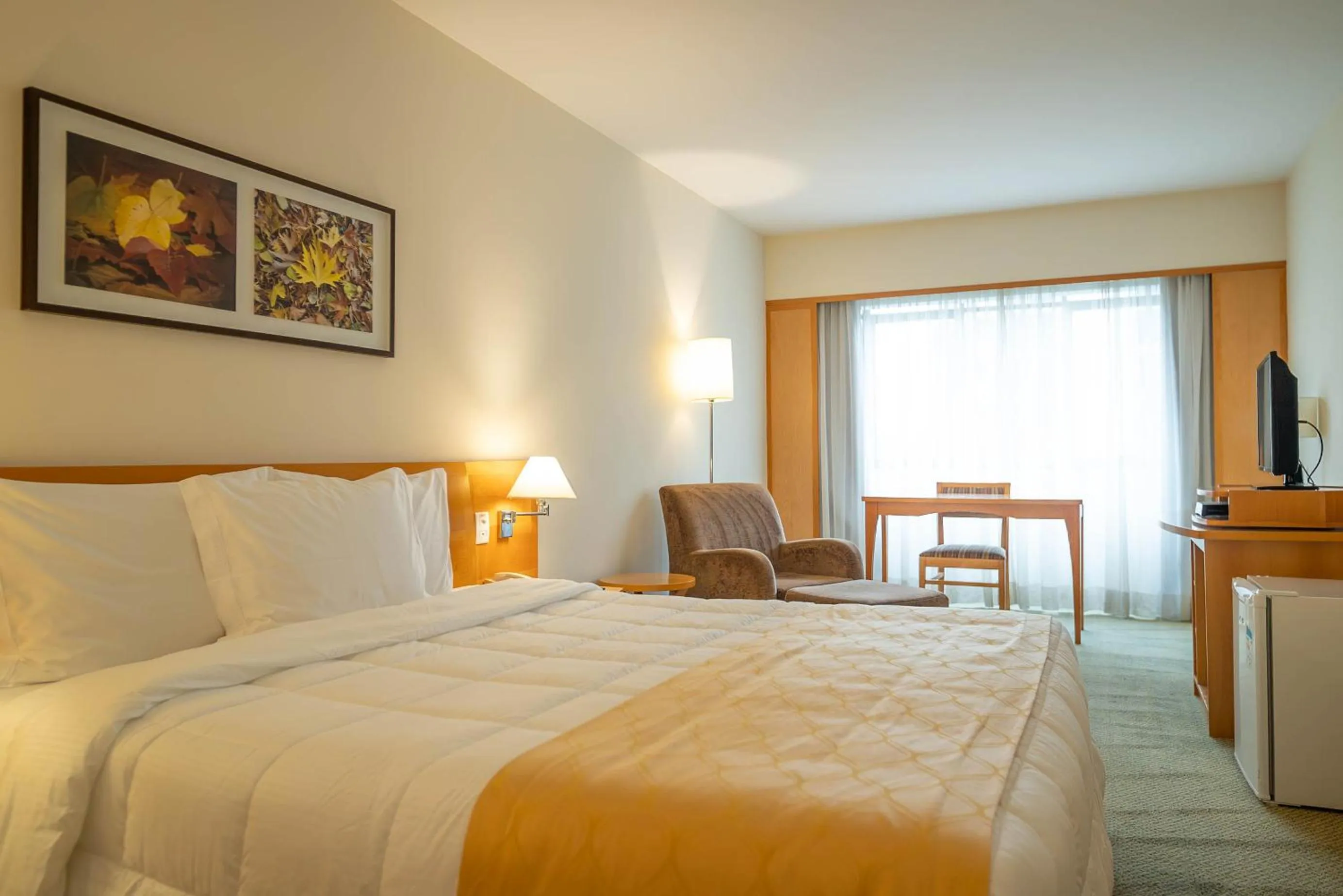 Queen Room - single occupancy in Sol Alphaville Hotel & Residence