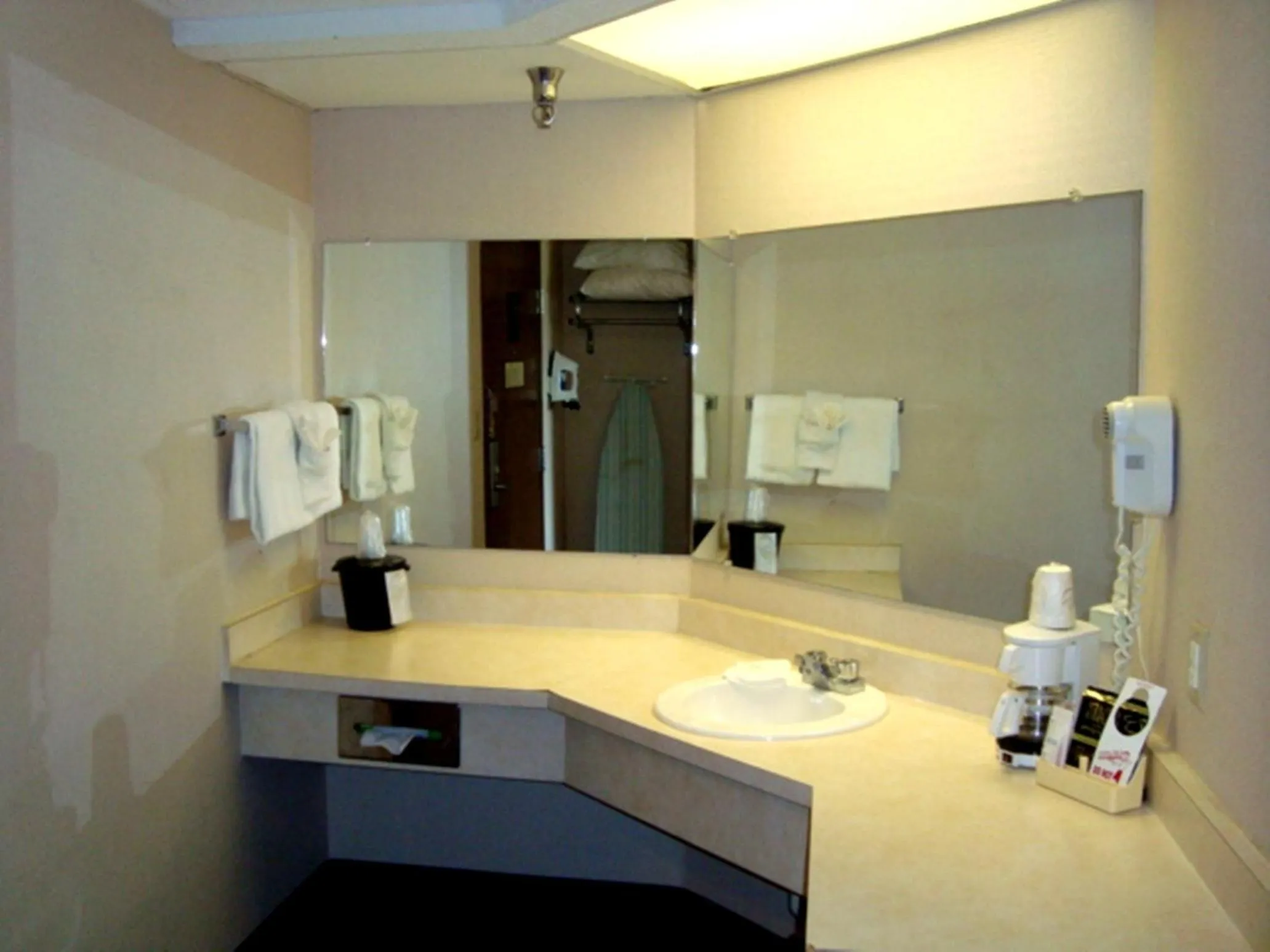 Suite with Spa Bath in Hotel Pigeon Forge