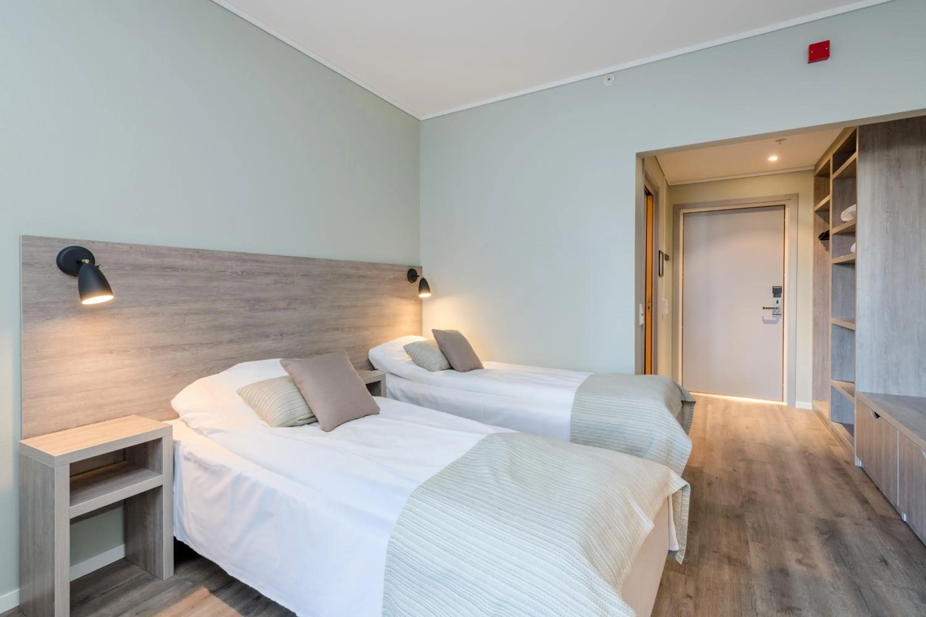 Family Room (2 Adults + 2 Children) - single occupancy in Grand Hotel Egersund