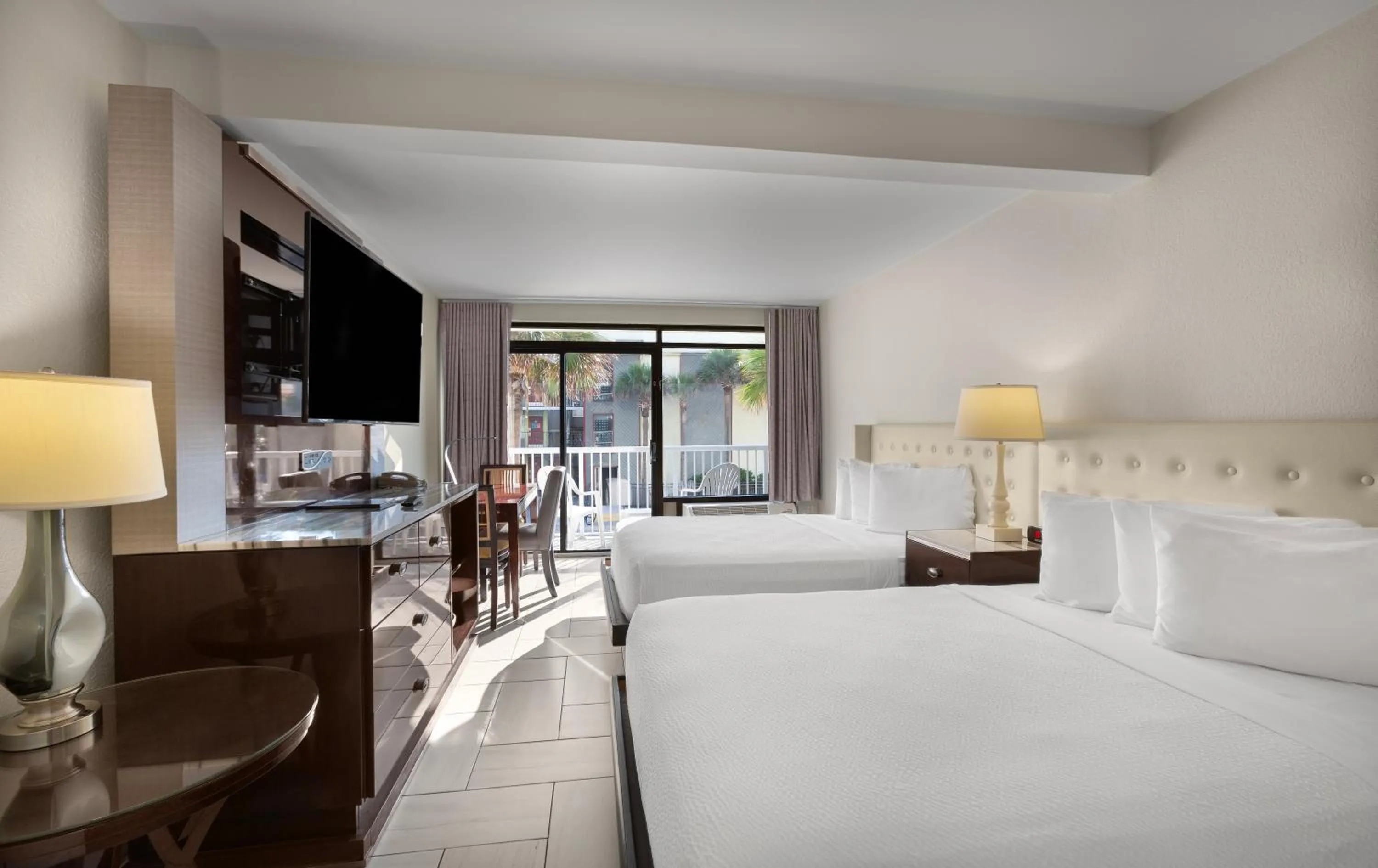 Double Room with Partial Ocean View in Captain's Quarters Resort